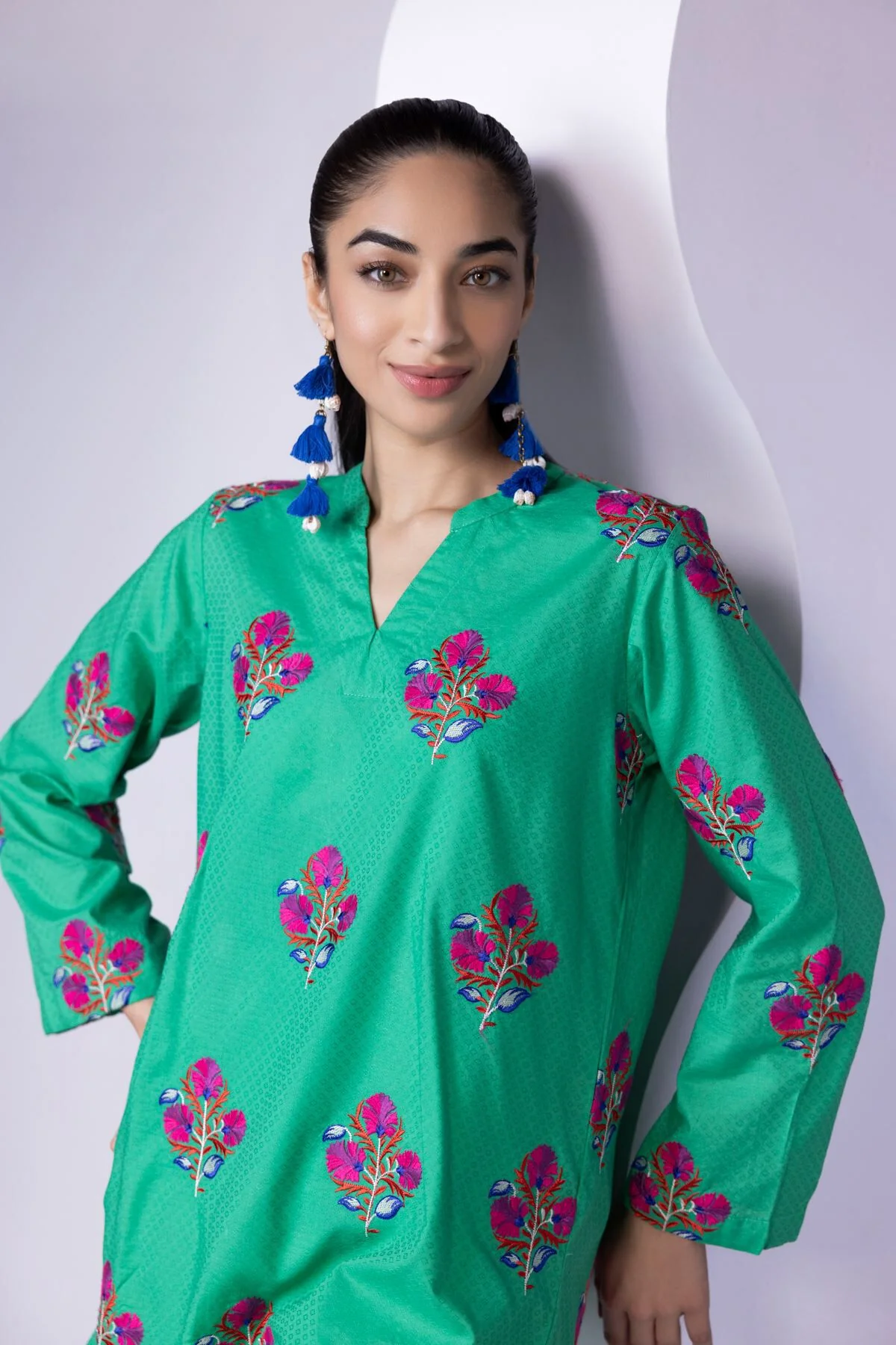 Khaadi 25-01E15-02TA-VG Two of a Kind 2025 - Image 2