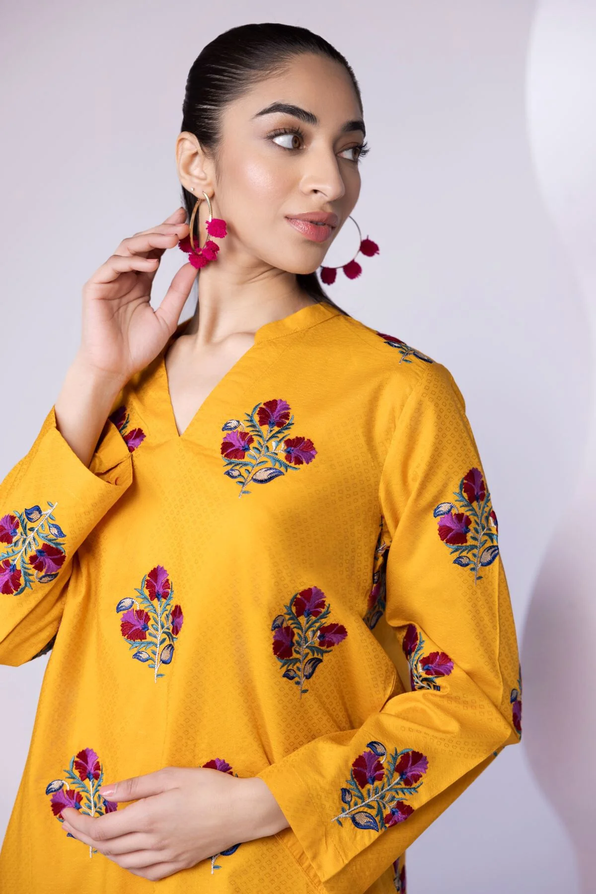 Khaadi 25-01E15-02TB-VG Two of a Kind 2025 - Image 2