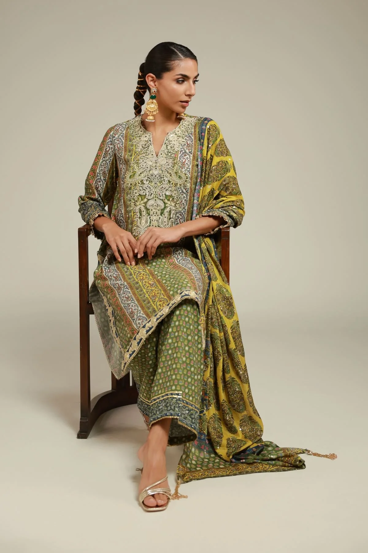 Khaadi 25-11-12S2-10TA Khaas Festive Edit 2025 - Image 3