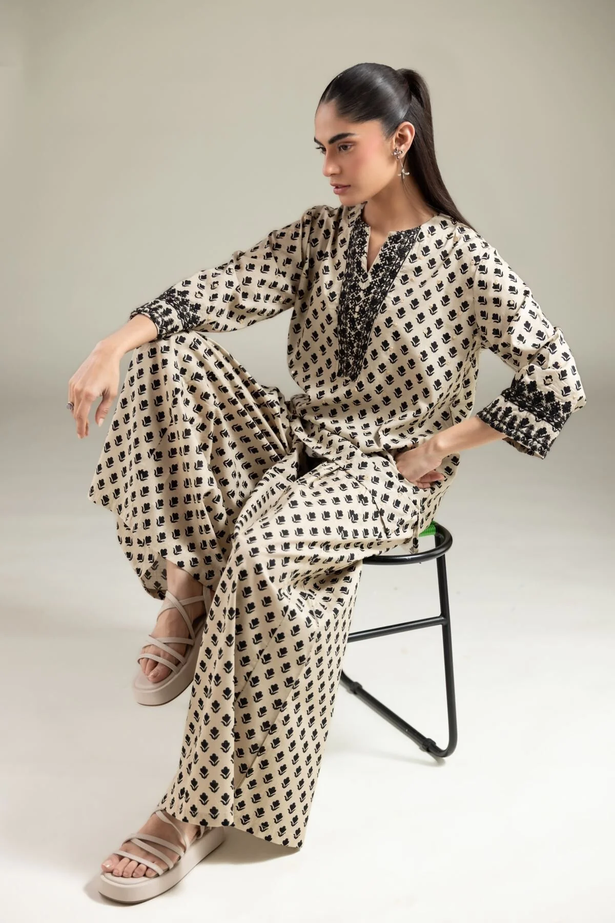 Khaadi 6-26-102-A-G Urban Nomad Spirit 2026