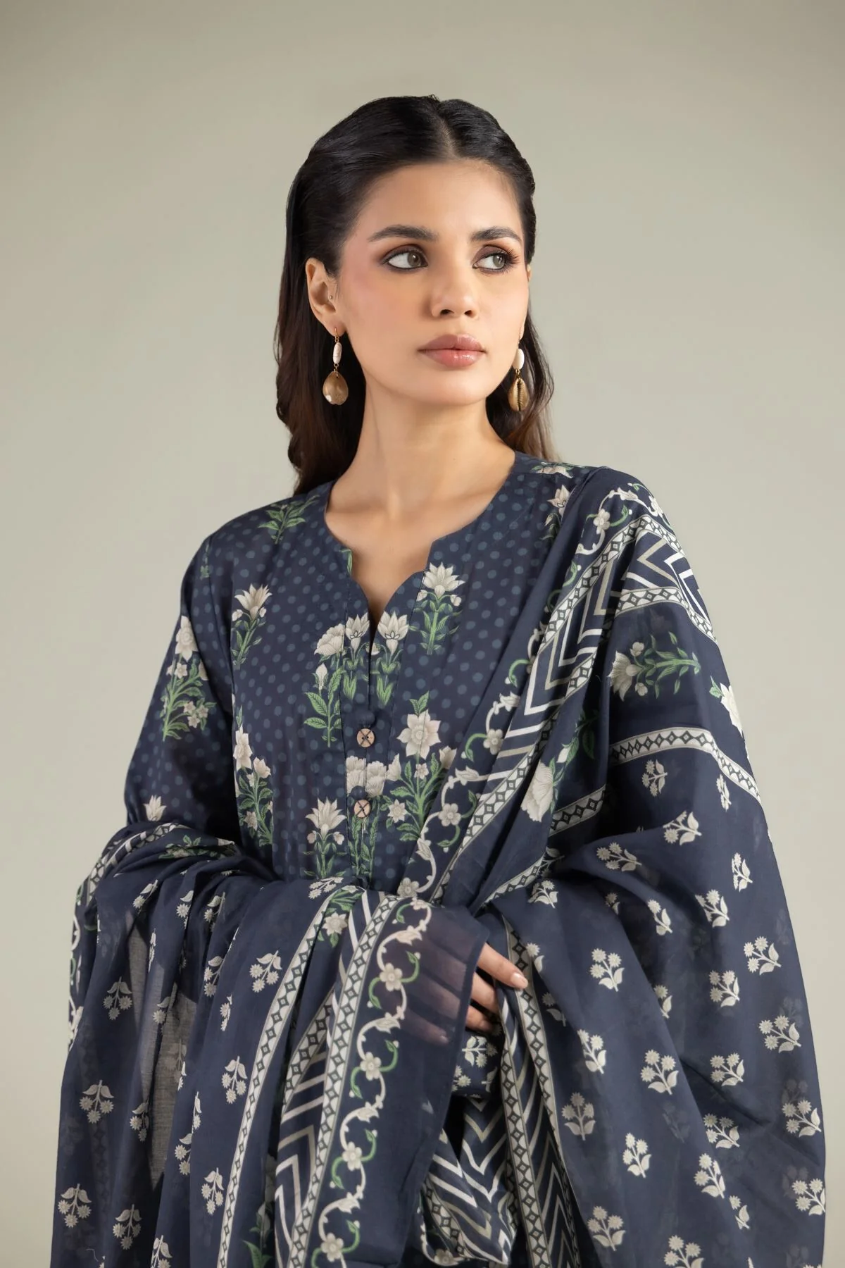 Khaadi A11-26-101FF1 Lawn Collection 2026 - Image 2