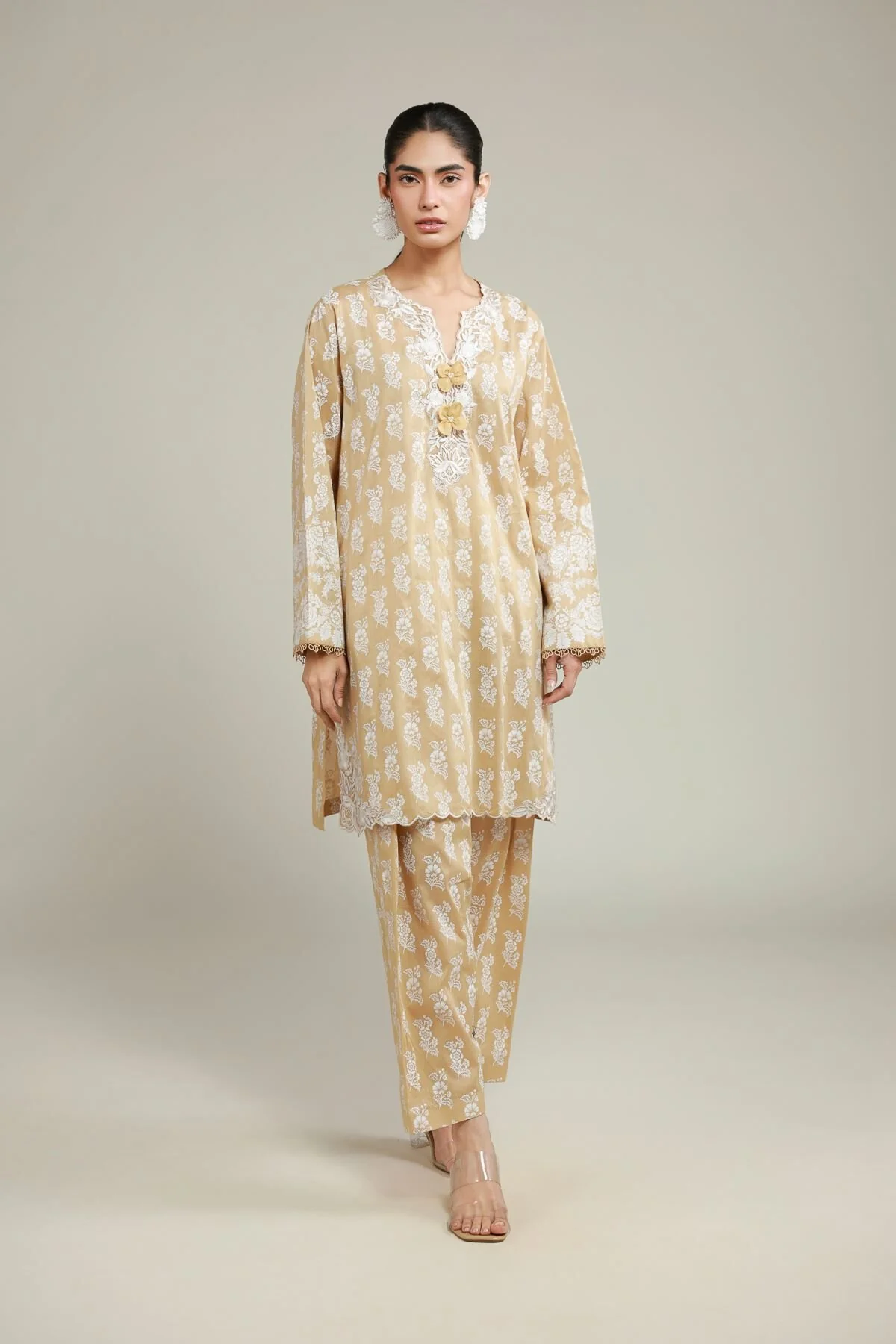 Khaadi A112-26-113EJ2 Lawn Collection 2026