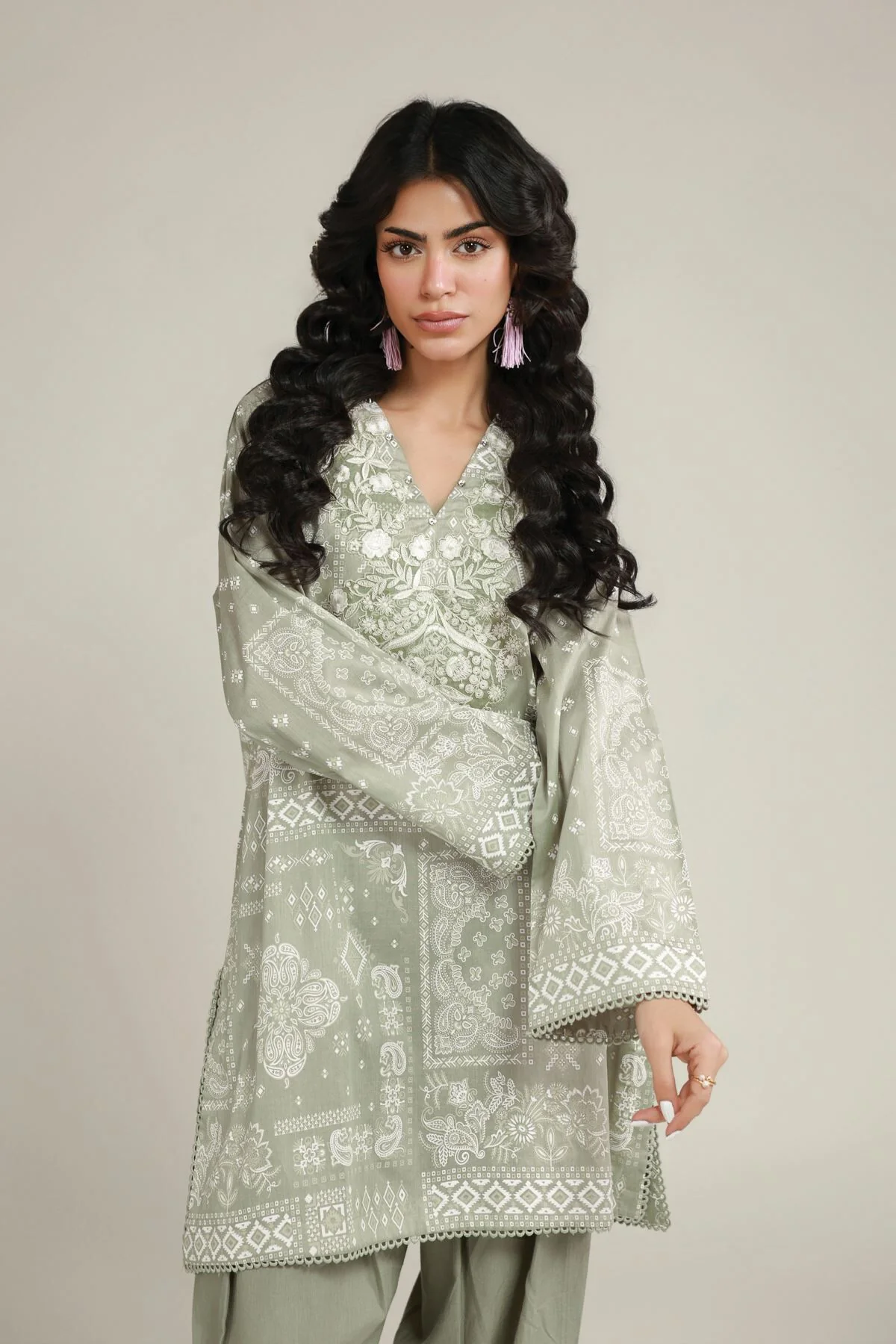 Khaadi A112-26-118EC1 Lawn Collection 2026 - Image 2