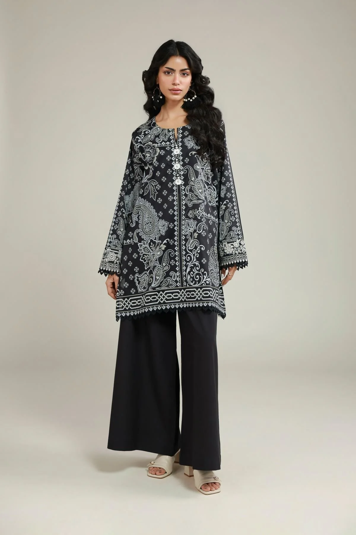 Khaadi A112-26-118EH1 Lawn Collection 2026