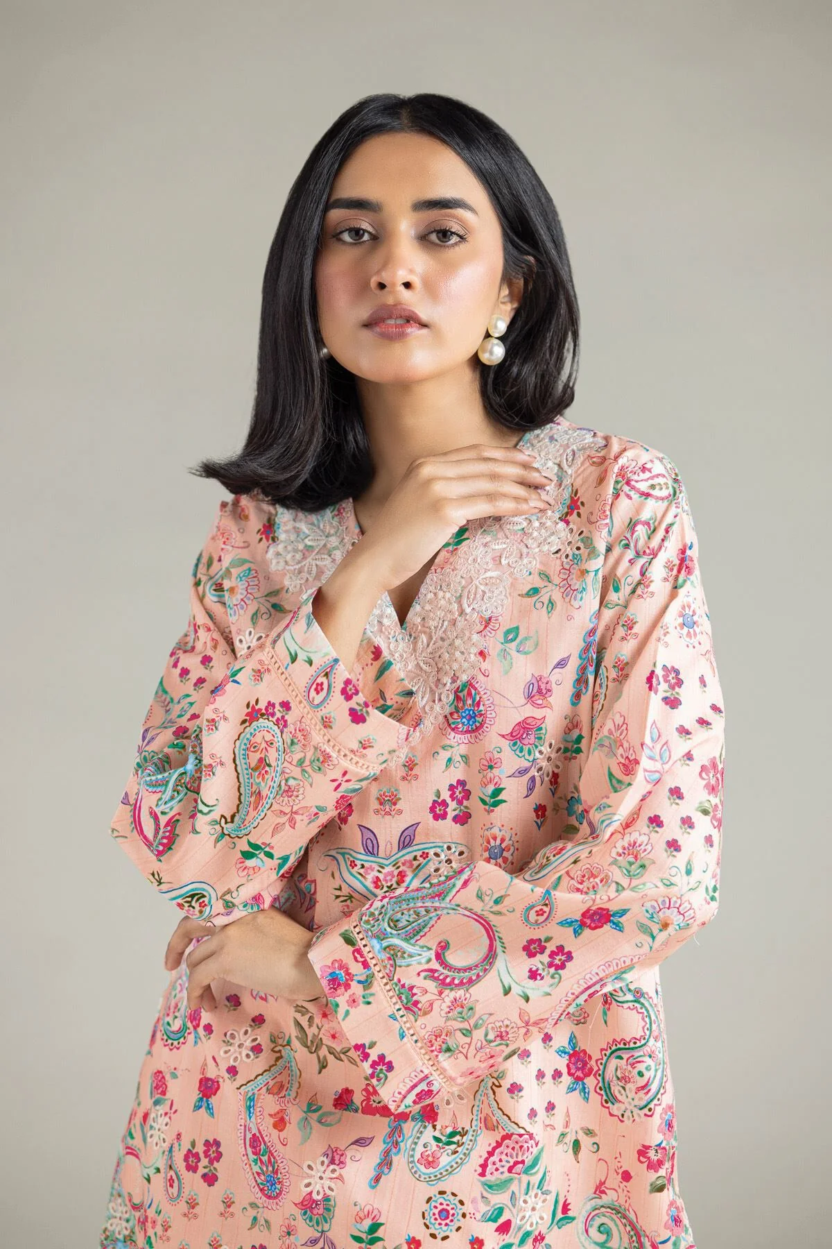 Khaadi A112-26-120EA2 Lawn Collection 2026 - Image 2