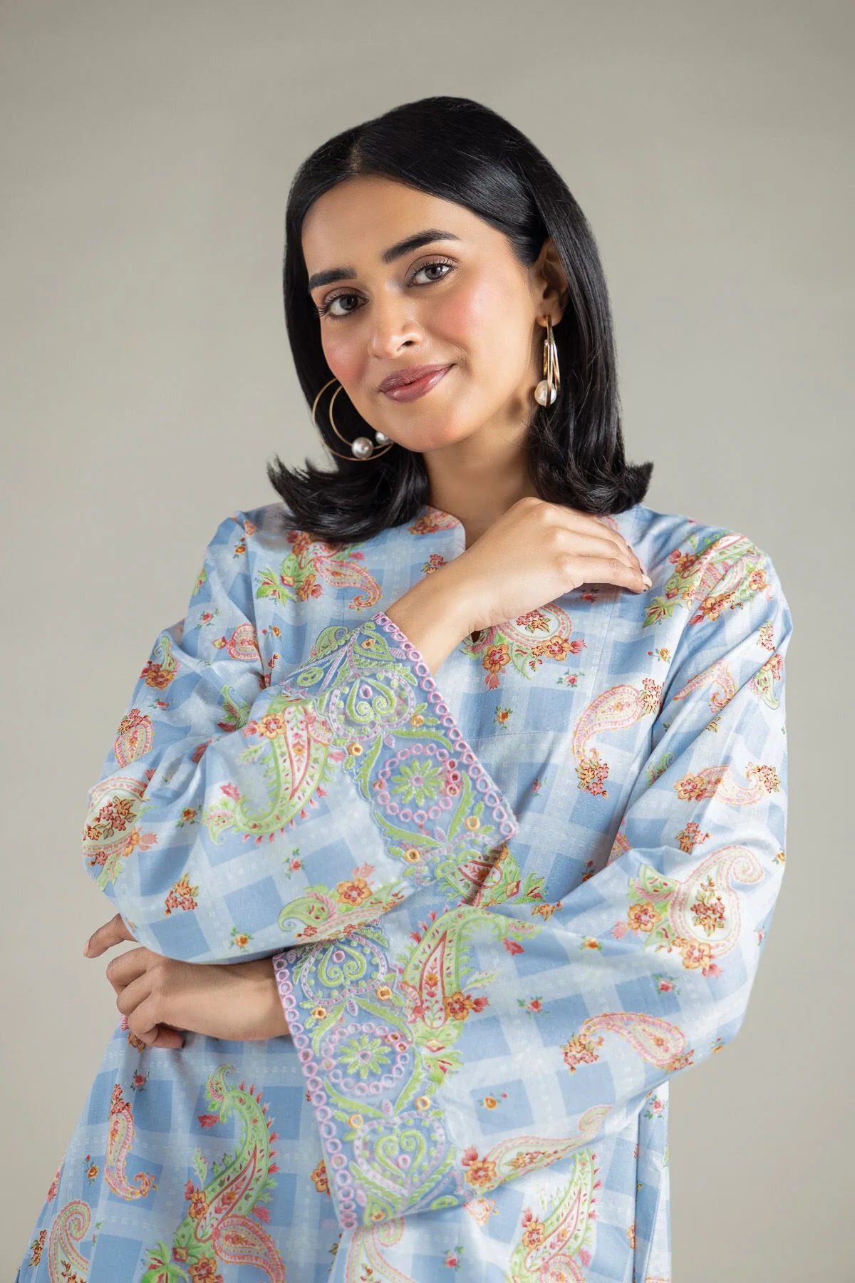 Khaadi A112-26-120EH1 Lawn Collection 2026 - Image 2
