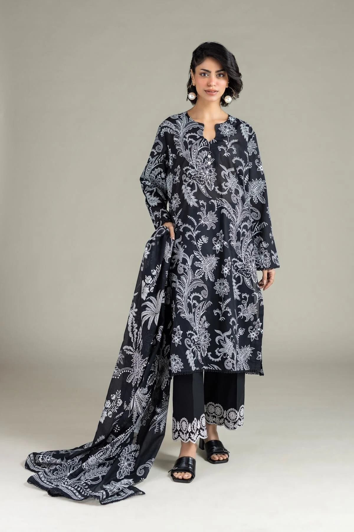 Khaadi A22-26-116FB1 Lawn Collection 2026