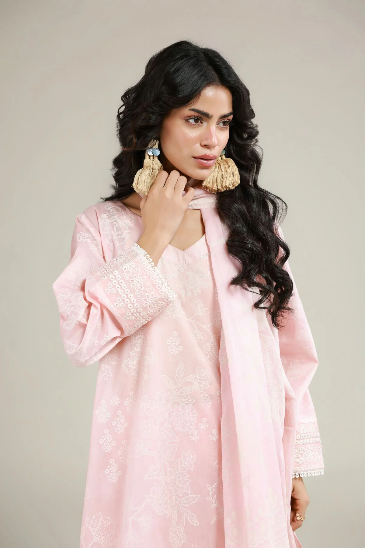 Khaadi A22-26-116FH1 Lawn Collection 2026 - Image 2