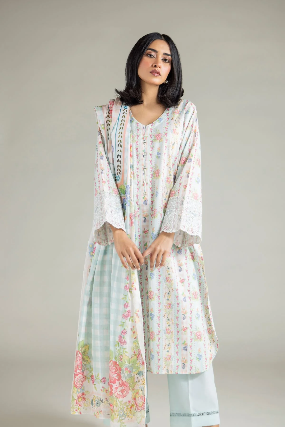 Khaadi A22-26-120FJ1 Lawn Collection 2026 - Image 2