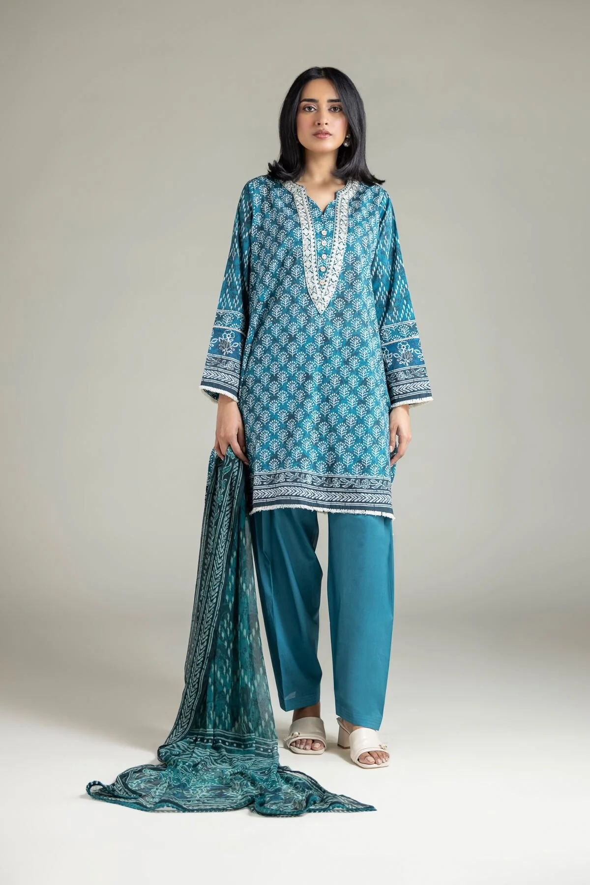 Khaadi A22-26-121FA1 Lawn Collection 2026