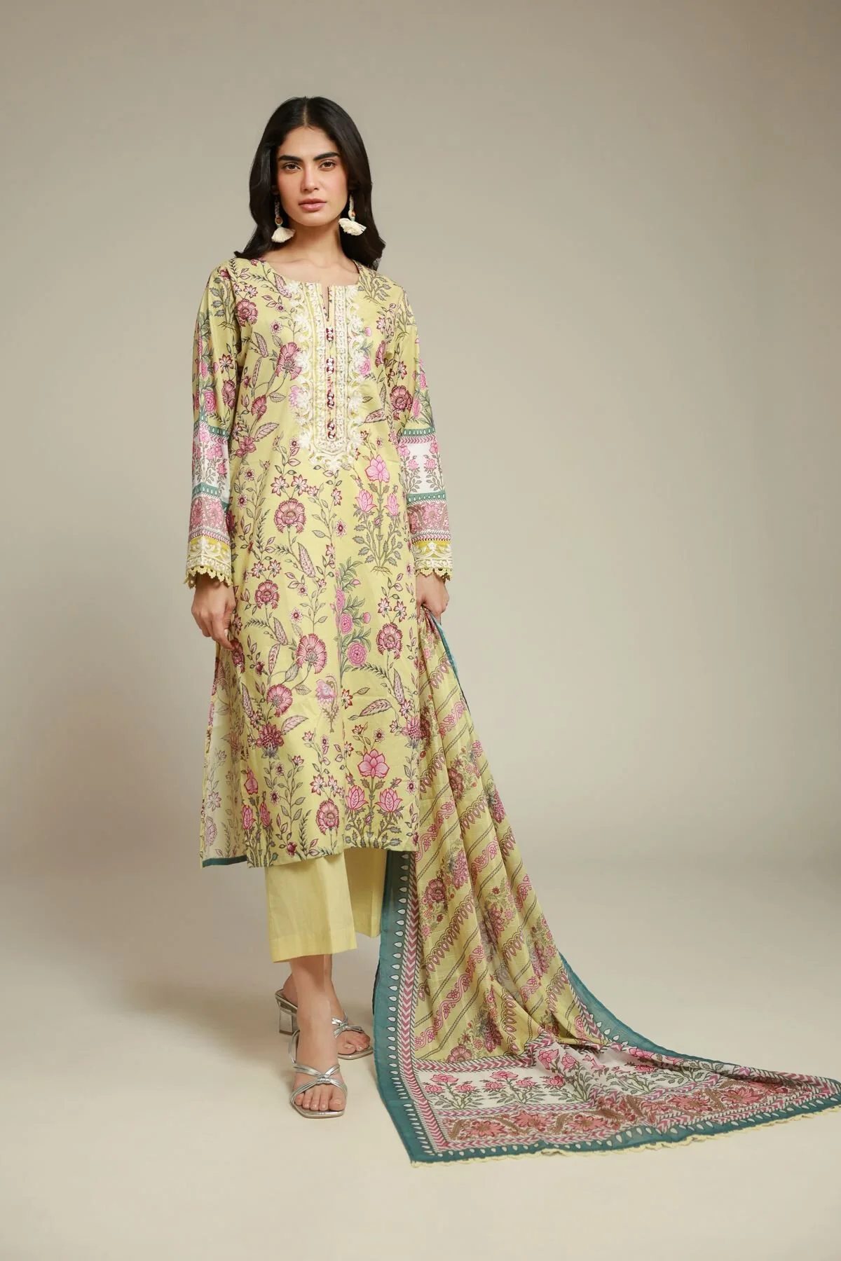 Khaadi A22-26-124FI2 Lawn Collection 2026
