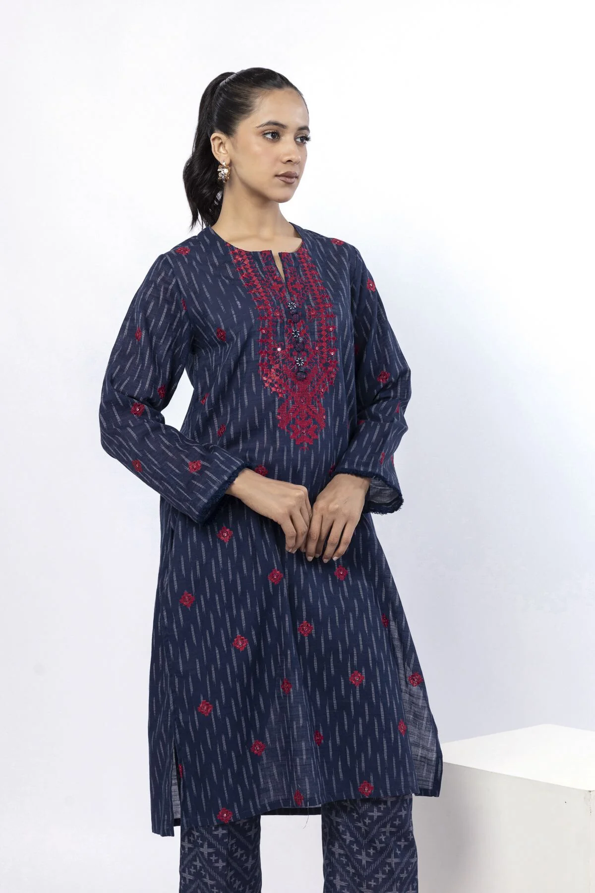 Khaadi KW57A Fabrics 2 Piece Top and Bottom 2025 - Image 2