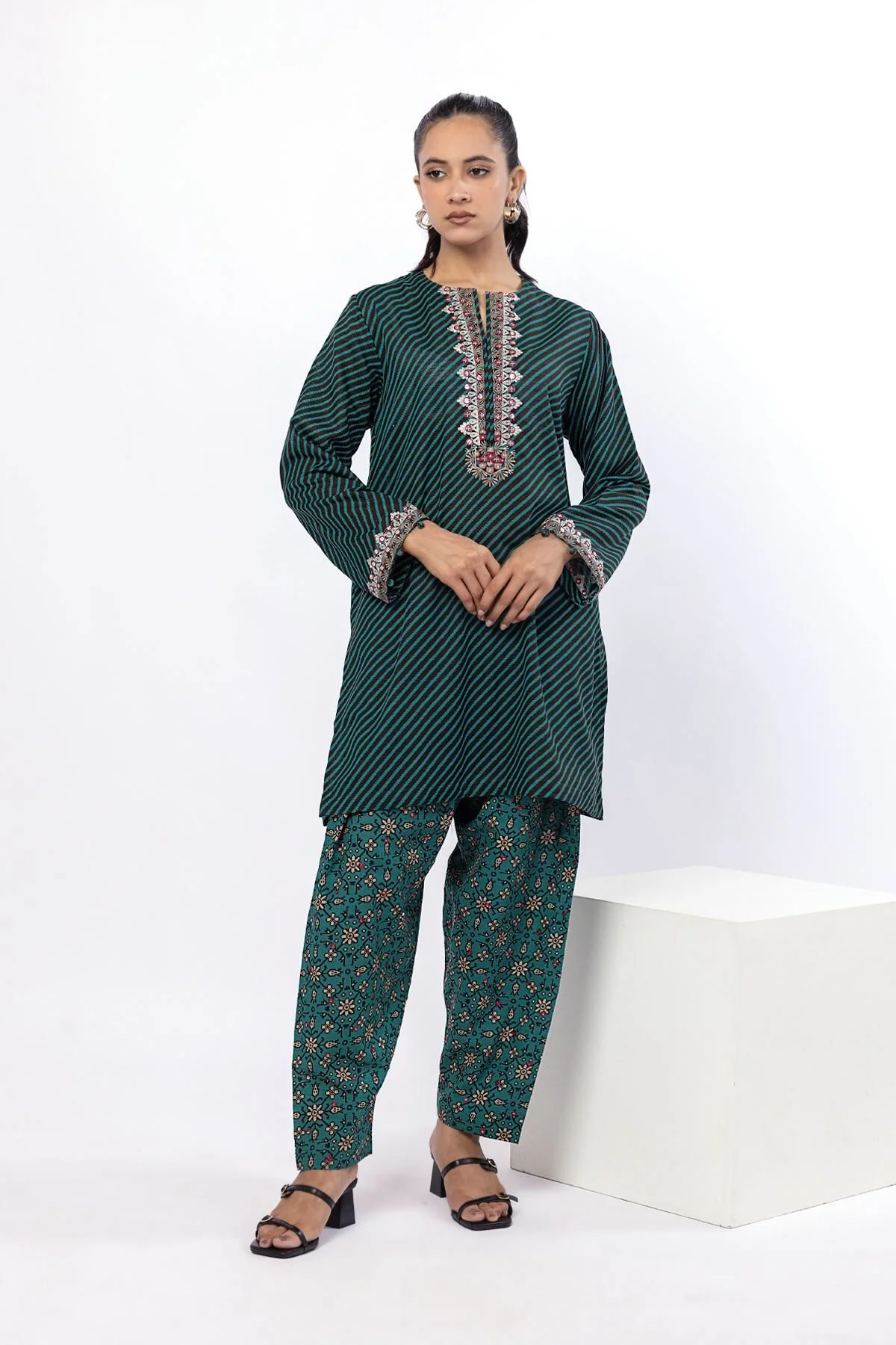 Khaadi KW59B Fabrics 2 Piece Top and Bottom 2025