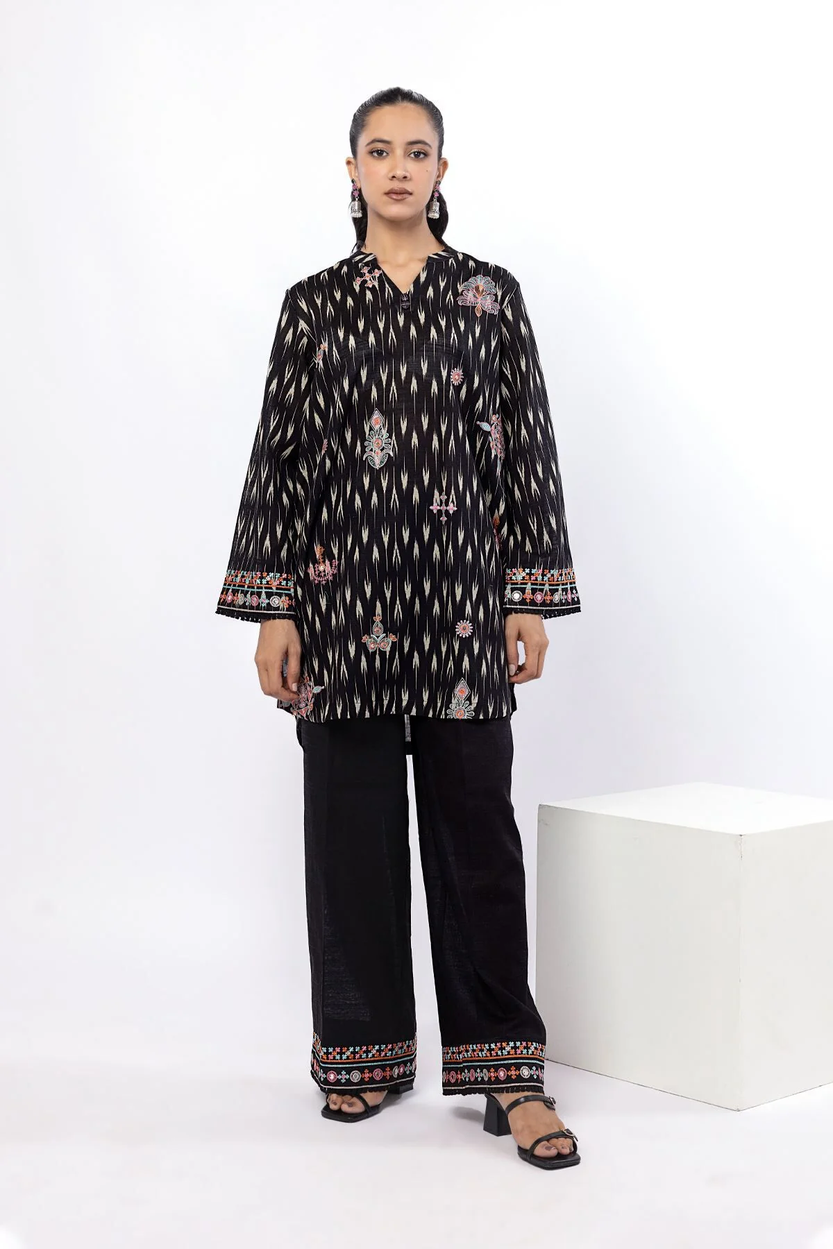 Khaadi KW60A Fabrics 2 Piece Top and Bottom 2025