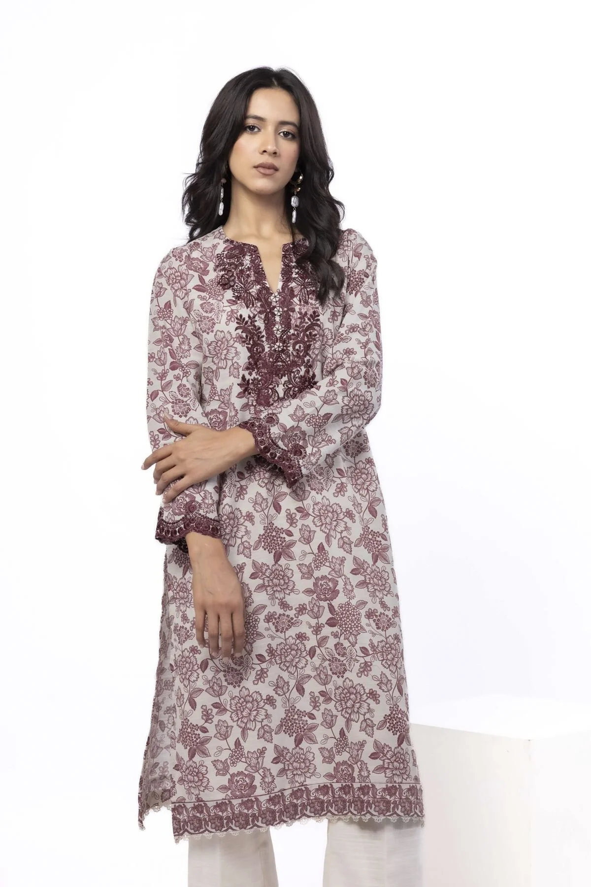 Khaadi LKN42YB Fabrics 2 Piece Top and Bottom 2025 - Image 2