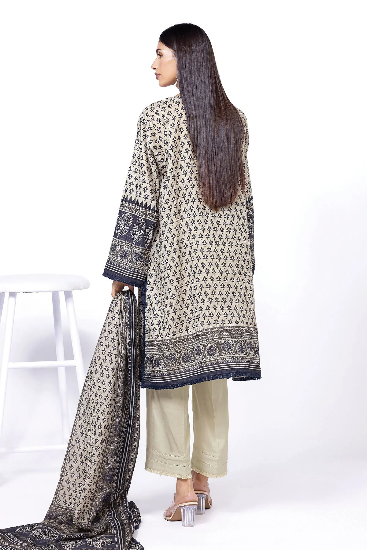 Khaadi MN14A-VG Spring Summer Lawn 2025 - Image 2