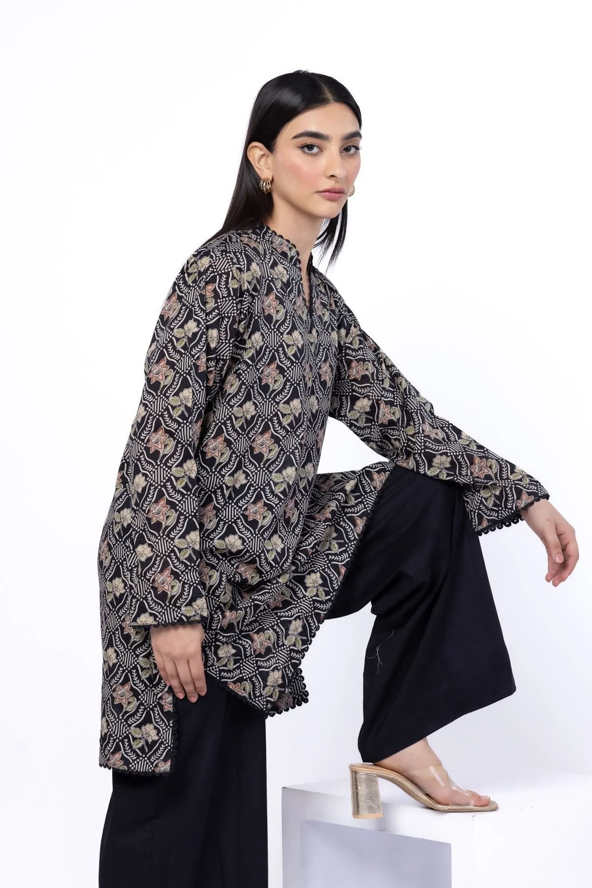 Khaadi SSY1152A Fabrics 2 Piece Top and Bottom 2025 - Image 2