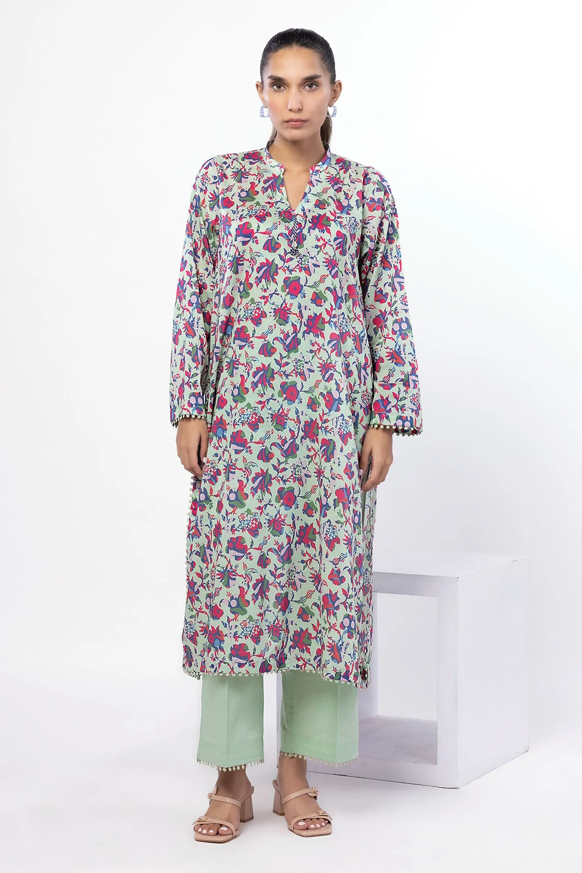 Khaadi SSY2506B Fabrics 2 Piece Top and Bottom 2025 - Image 2