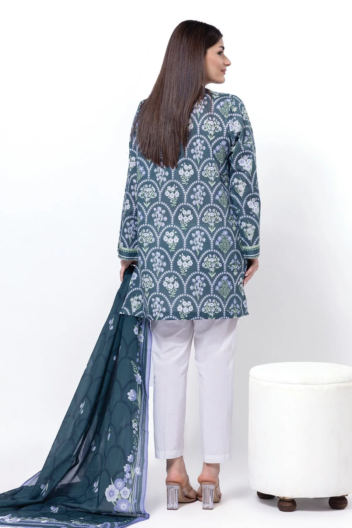 Khaadi SSZ187A Fabrics 2 Piece Top and Dupatta 2025 - Image 2