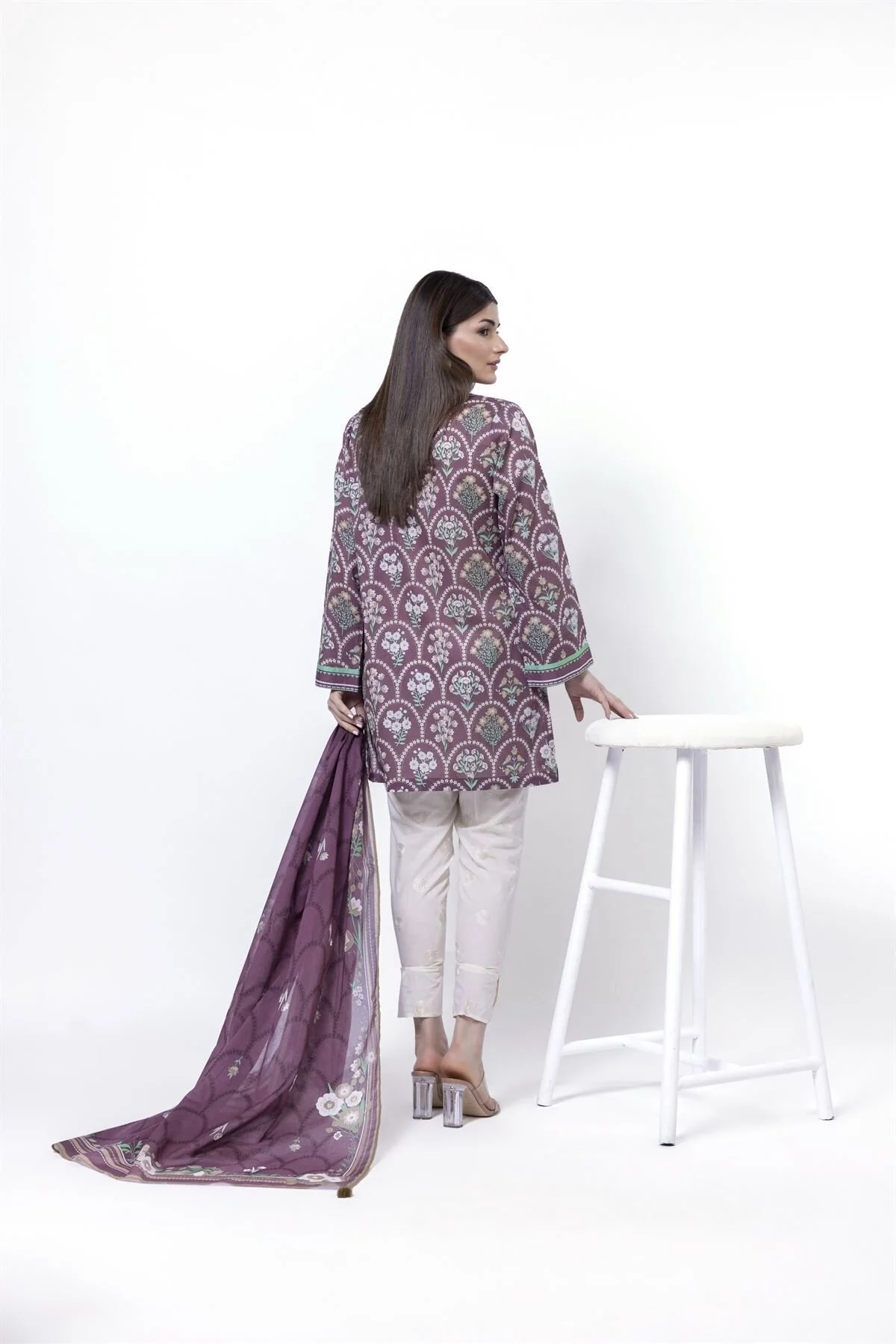 Khaadi SSZ187B Fabrics 2 Piece Top and Dupatta 2025 - Image 2