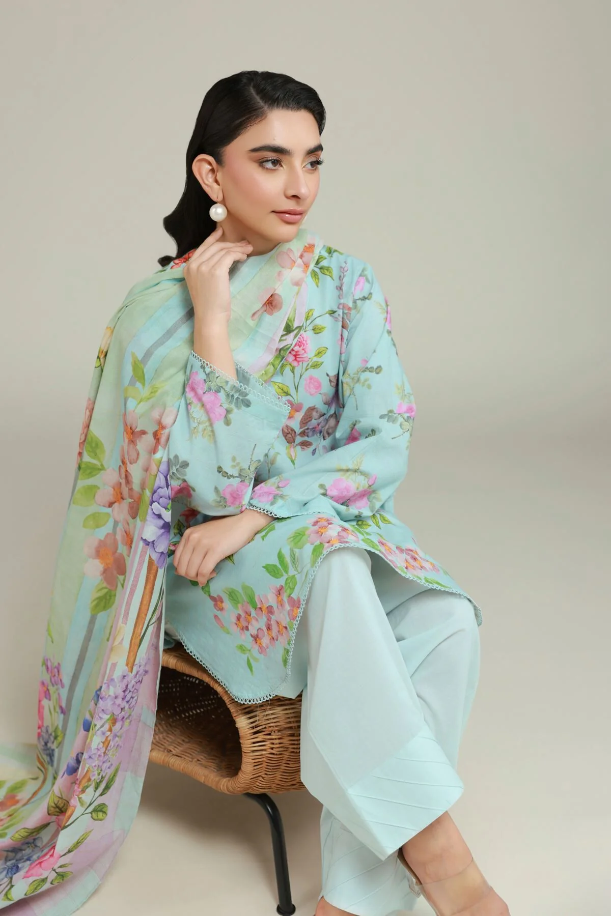 Khaadi T-A22-26-103FD2 3 Piece Spring Summer Collection 2026 - Image 2