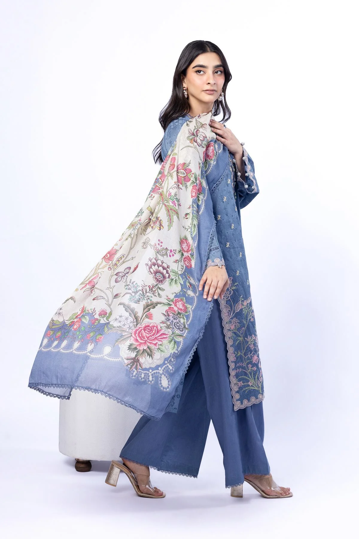 Khaadi T-A22-26-107FC-VG_MULTI Fabrics First Bloom 2026 - Image 2