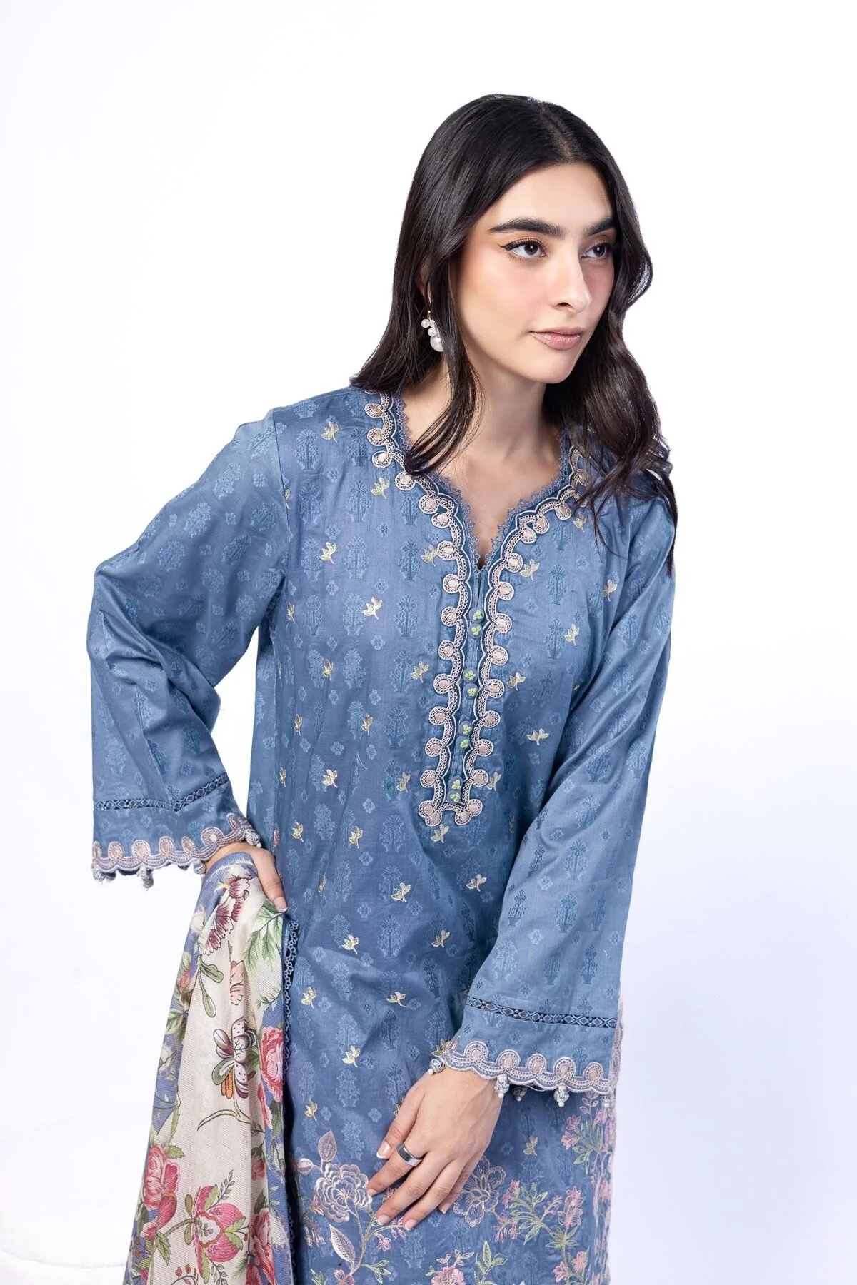 Khaadi T-A22-26-107FC-VG_MULTI Fabrics First Bloom 2026 - Image 3