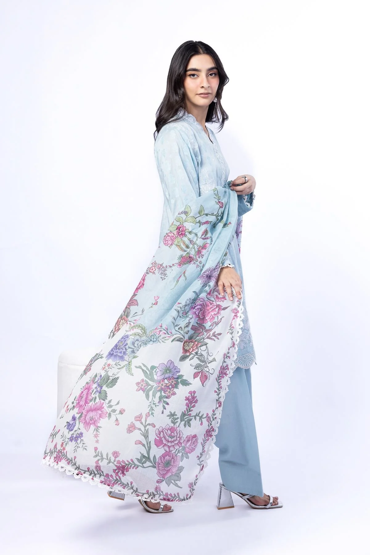 Khaadi T-A22-26-107FG-VG_MULTI Fabrics First Bloom 2026 - Image 2