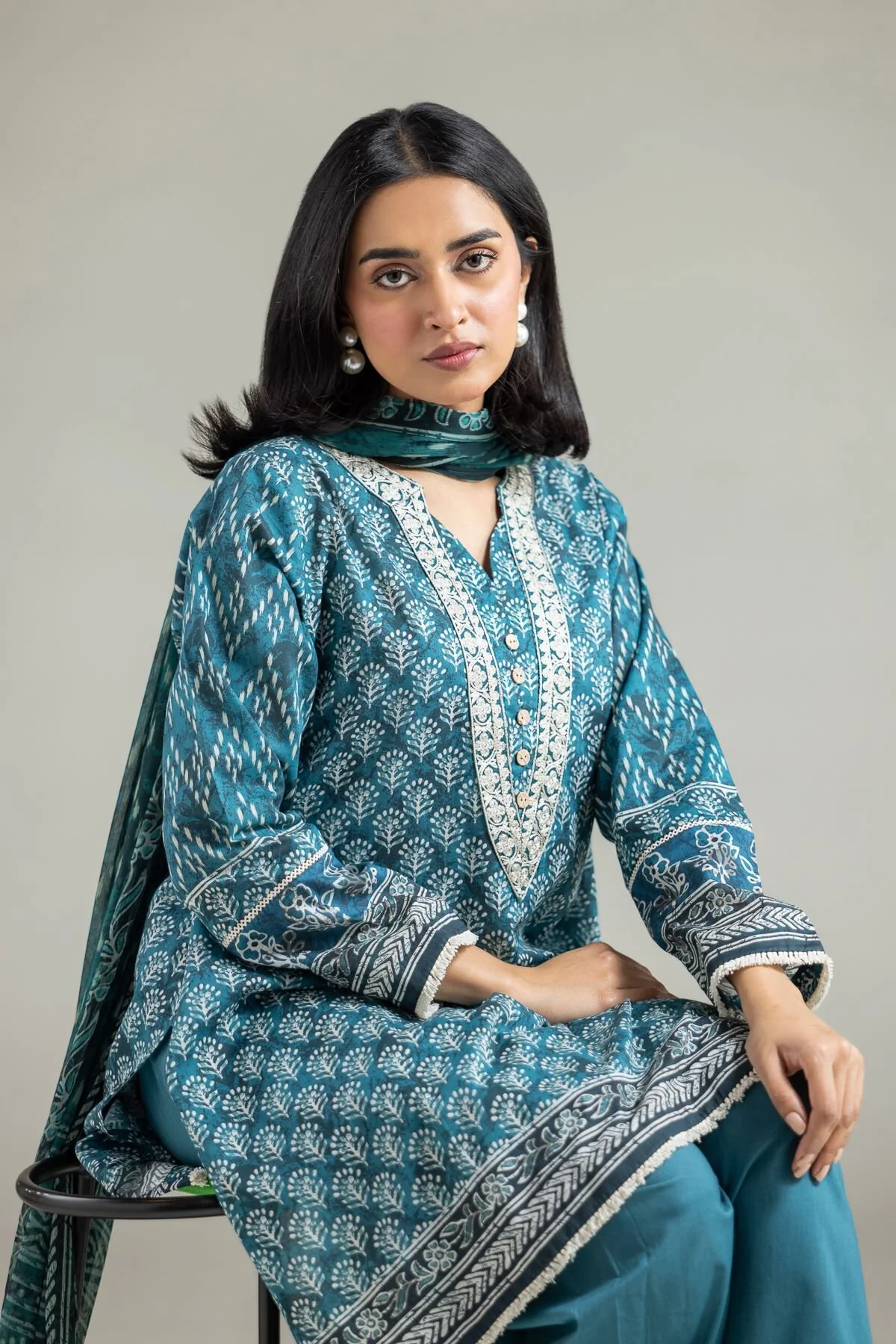 Khaadi T-A22-26-121FA1 3 Piece Spring Summer Collection 2026 - Image 2