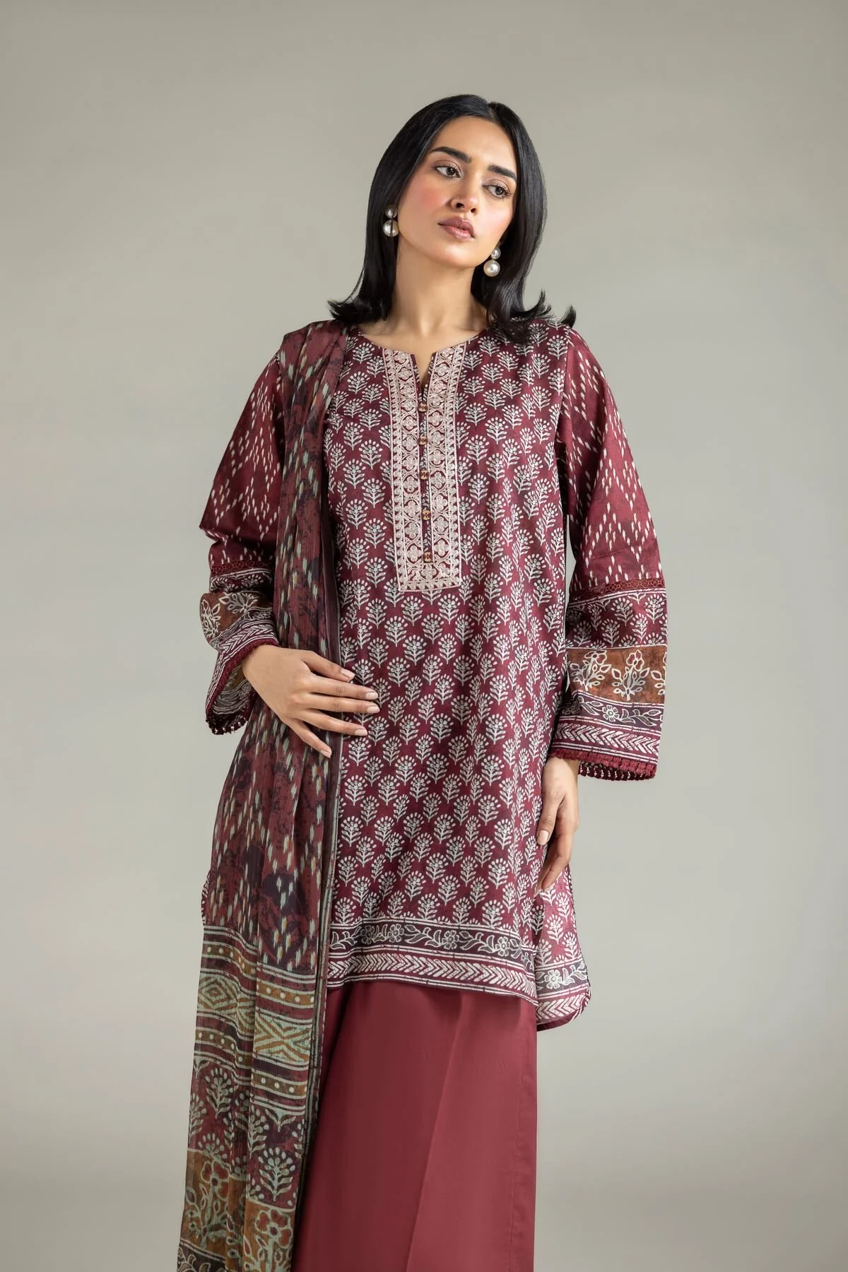 Khaadi T-A22-26-121FA2 3 Piece Spring Summer Collection 2026 - Image 2