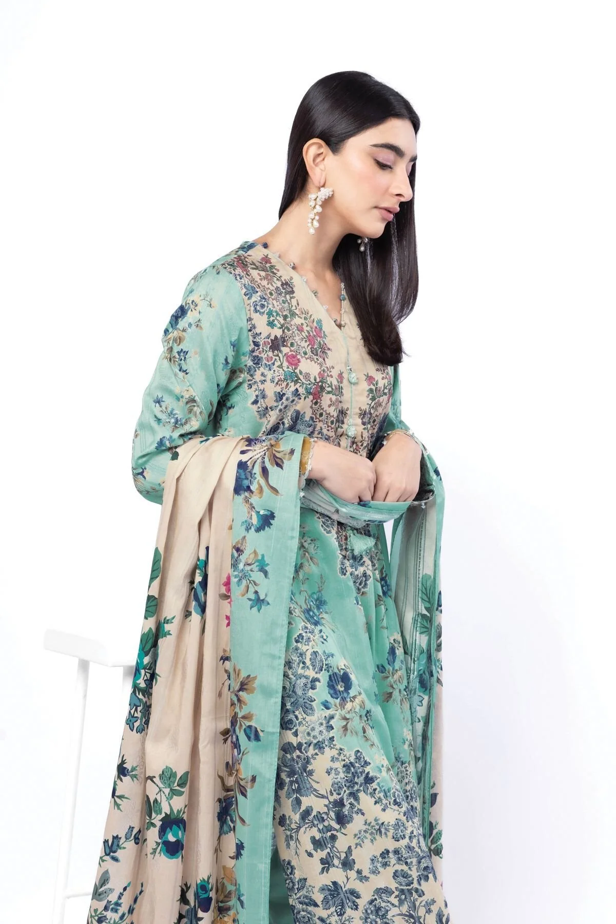 Khaadi T-A33-26-107FG-VG_MULTI Fabrics First Bloom 2026 - Image 2