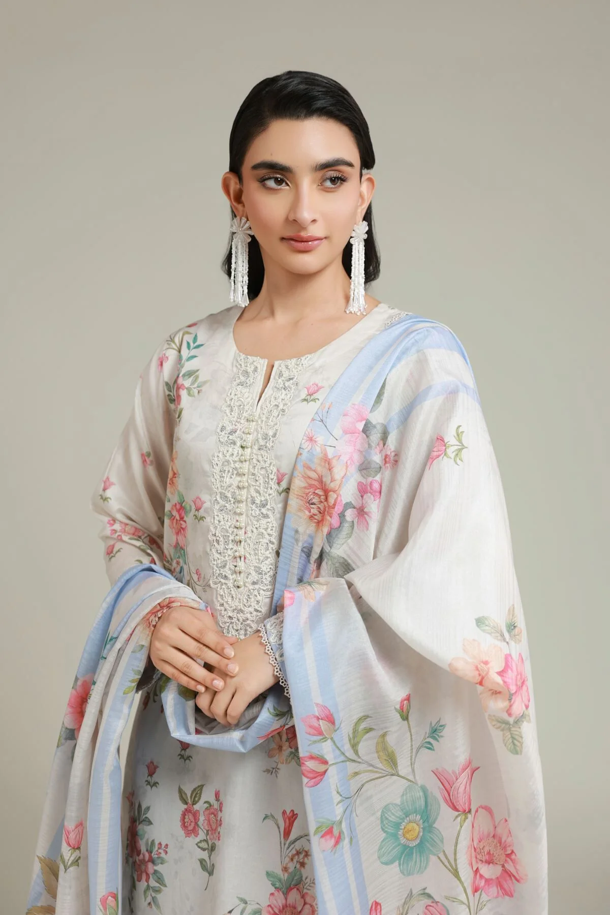 Khaadi T-A33-26-110FD1-VG_MULTI Fabrics First Bloom 2026 - Image 3