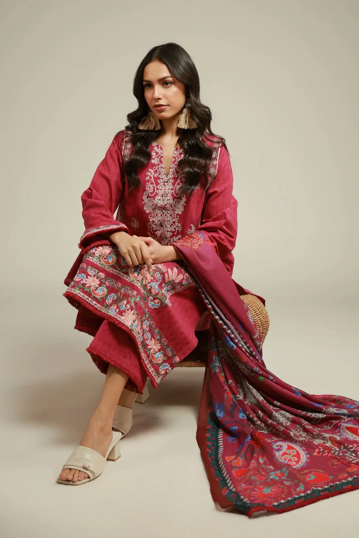Khaadi T-AS1505R 3 Piece Spring Summer Collection 2026 - Image 2