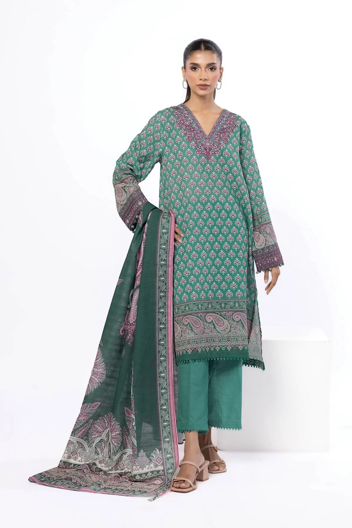 Khaadi Winter LKW76B Winter Collection 2025