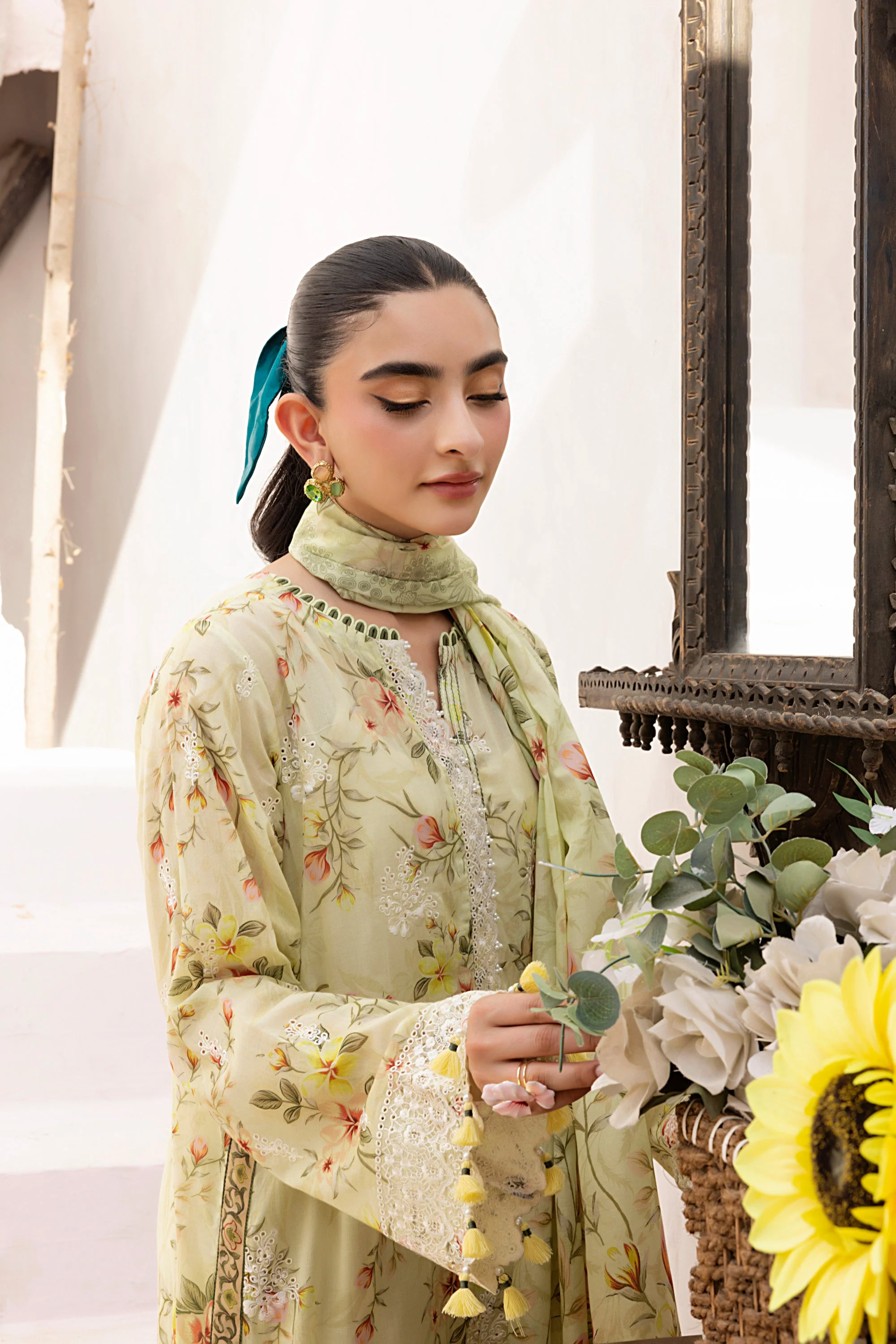 Lakhany LG-AR-0159 Embroidered Essentials With Printed Dupatta 2025 - Image 2