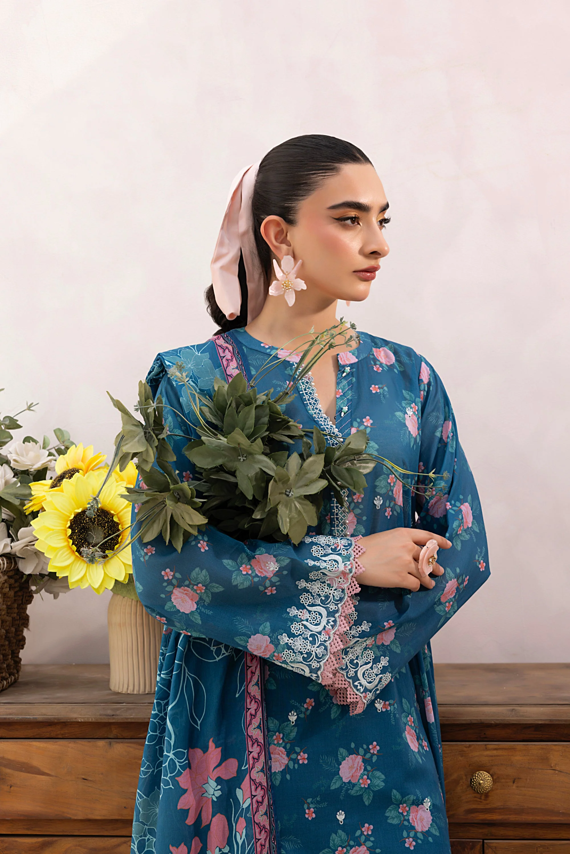 Lakhany LG-AR-0160 Embroidered Essentials With Printed Dupatta 2025 - Image 2
