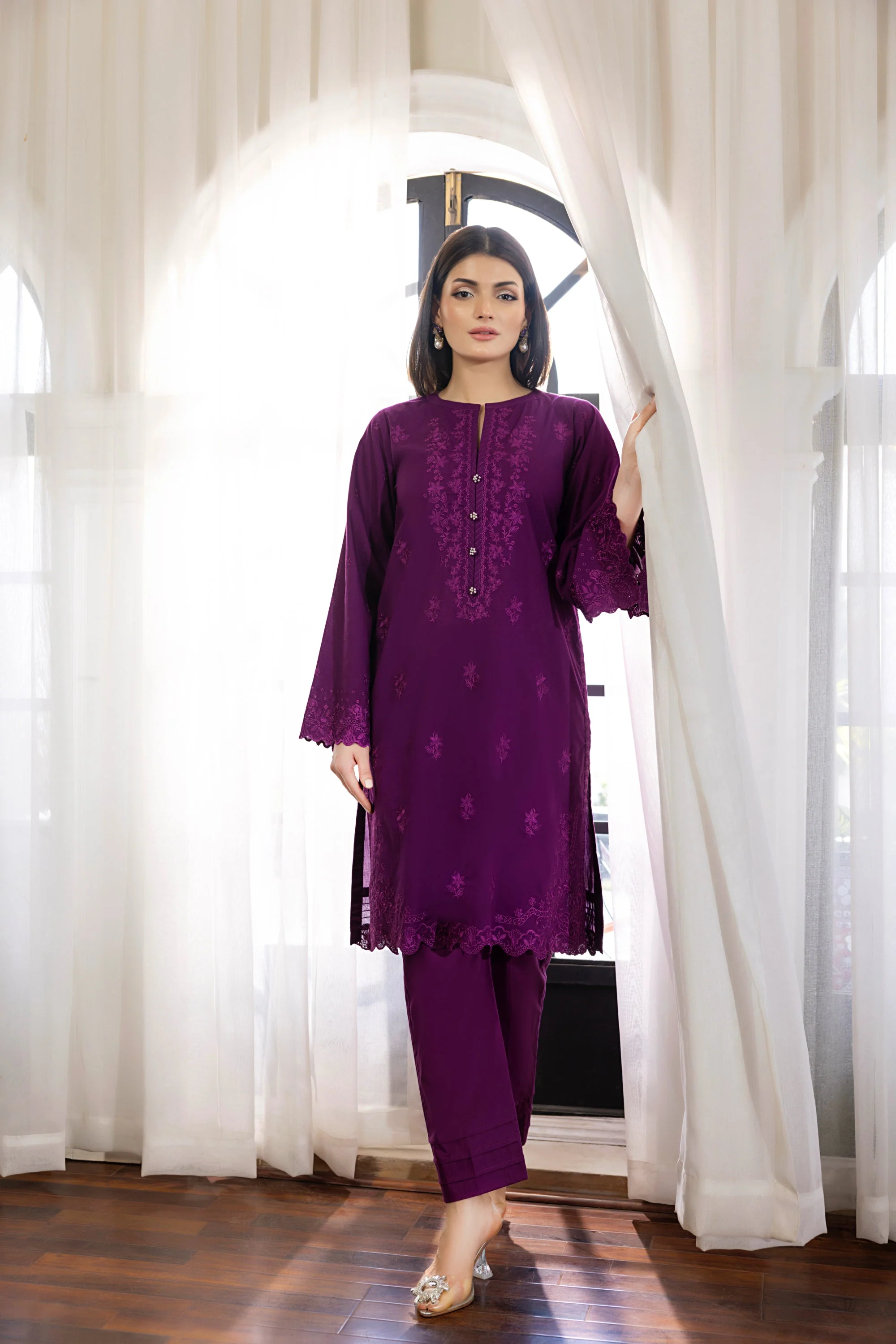 Lakhany LG-IZ-0349 Embroidered Essentials With Printed Dupatta 2025 - Image 2