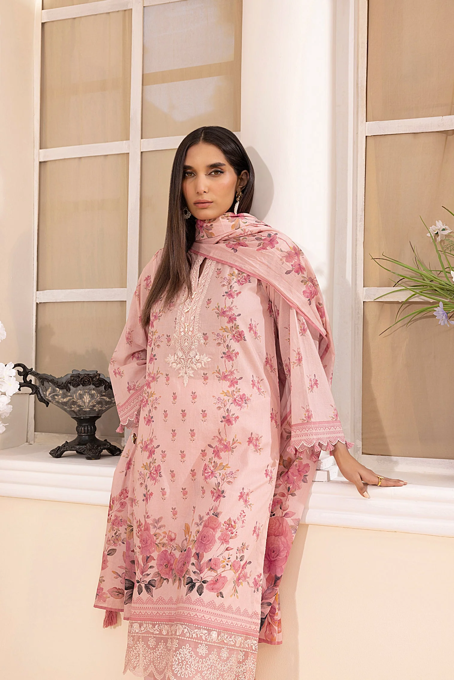 Lakhany LG-MM-0224 Komal Lawn 2025 - Image 2