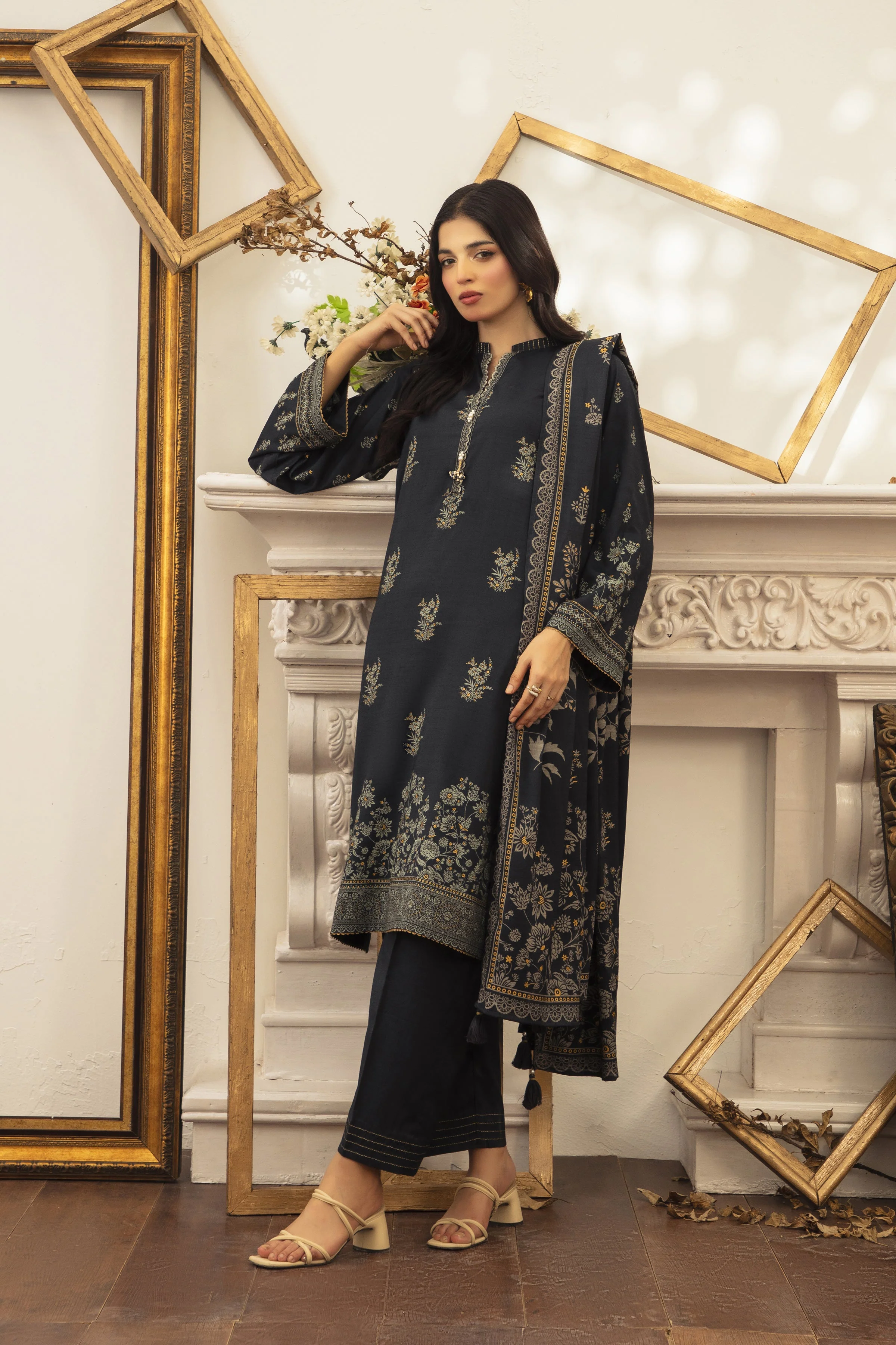 Lakhany LG-RL-0265-B Textured Pearl Printed Winter 2025 - Image 2
