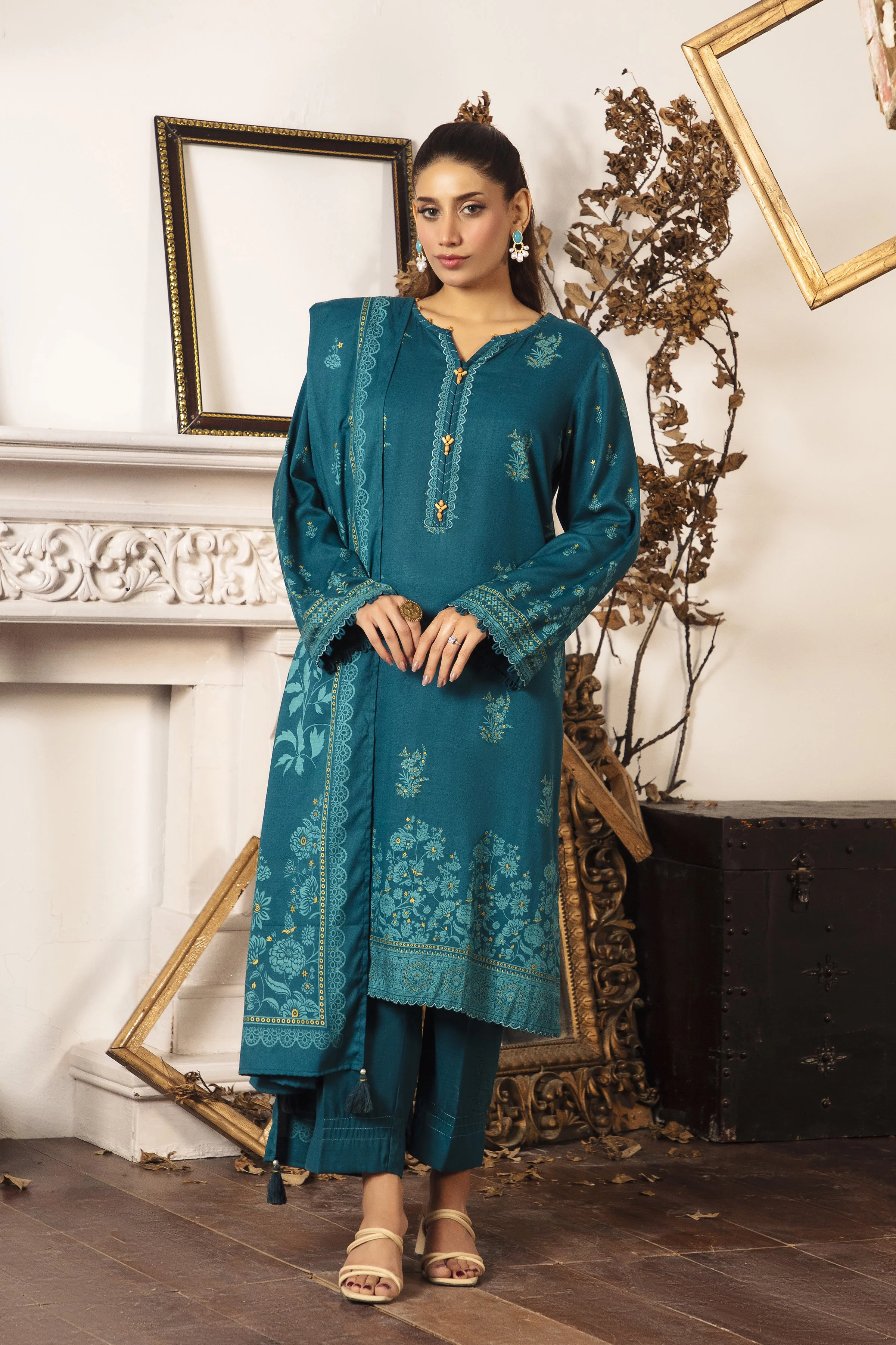 Lakhany LG-RL-0265-C Textured Pearl Printed Winter 2025