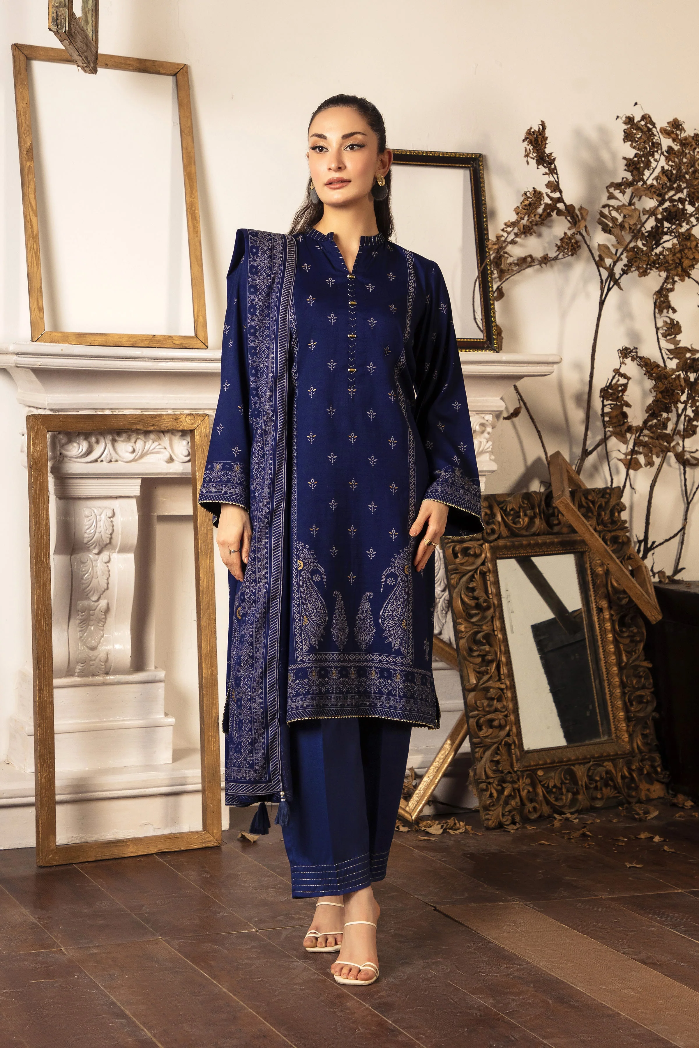 Lakhany LG-SG-0007-A Textured Pearl Printed Winter 2025 - Image 2