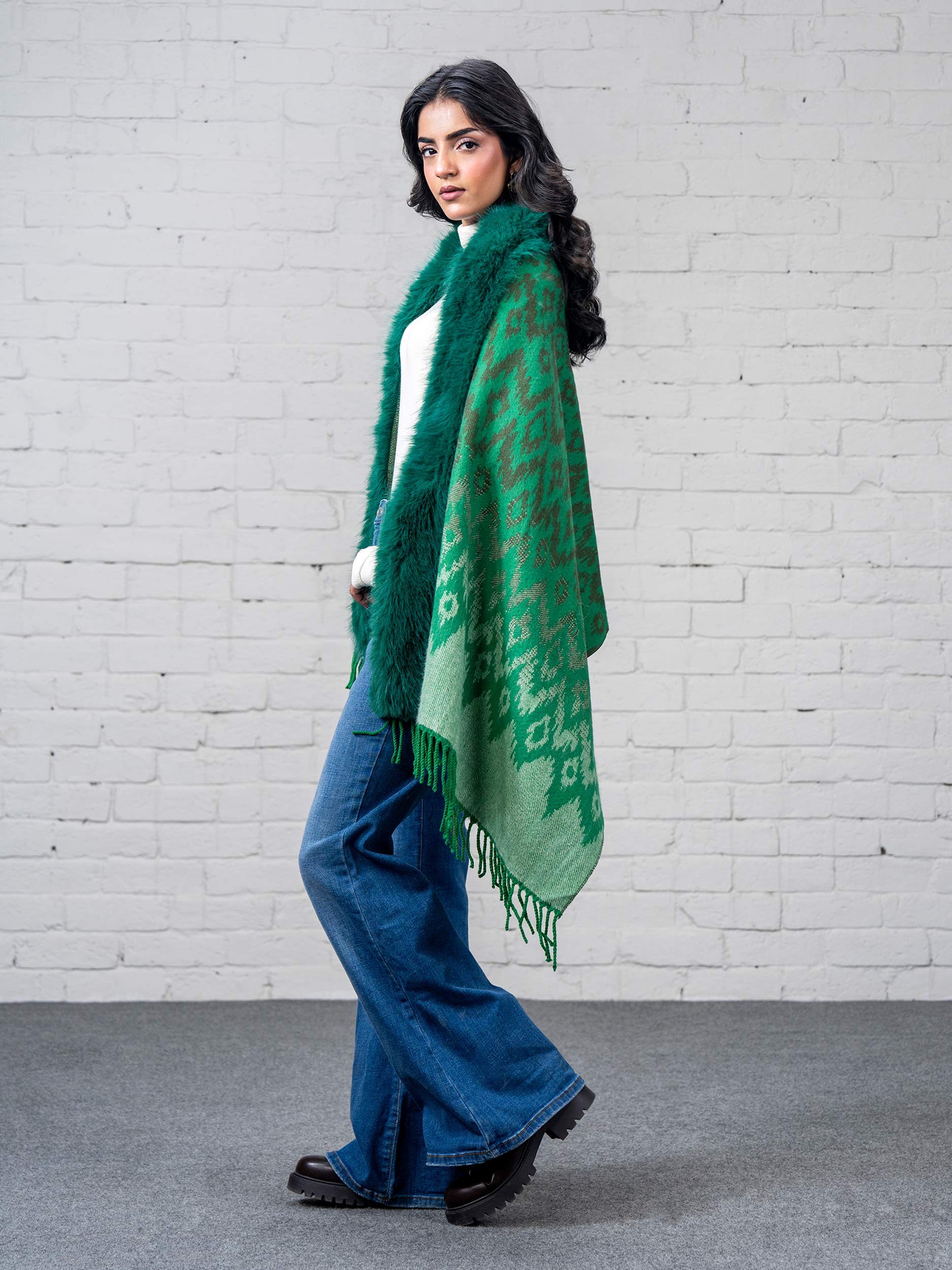 Limelight I9890CP-FRE-227-CapeShawl Cape  2025 - Image 2
