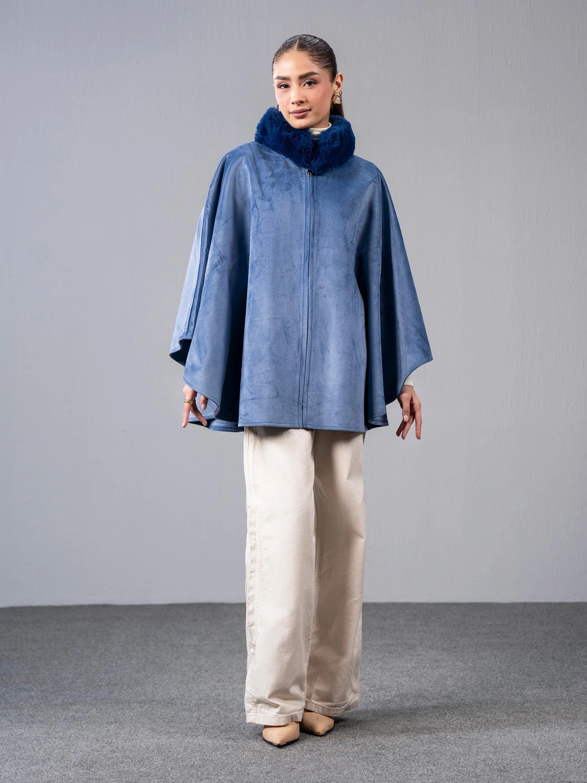 Limelight I9902CP-FRE-143-SuedeCape Cape 2025