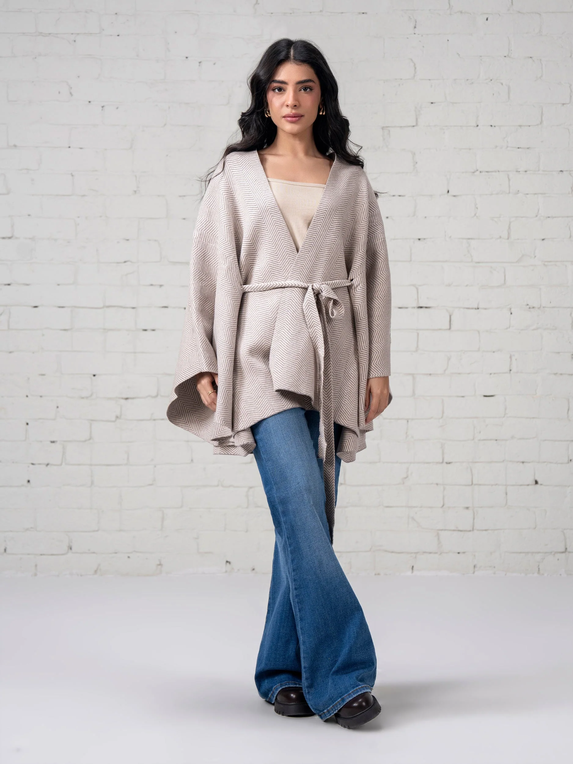 Limelight I9985CR-FRE-014-KnitBeltedCape Cape  2025