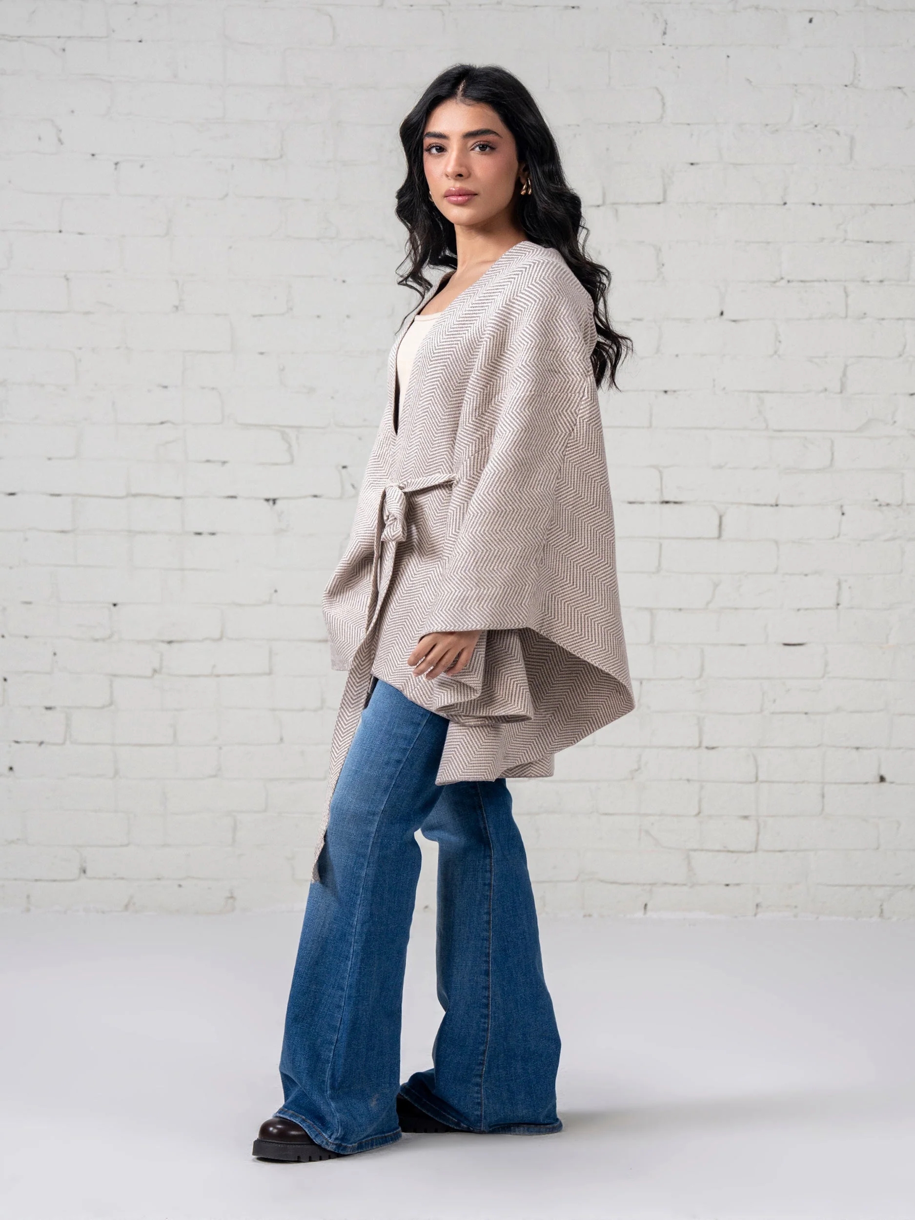 Limelight I9985CR-FRE-014-KnitBeltedCape Cape  2025 - Image 2