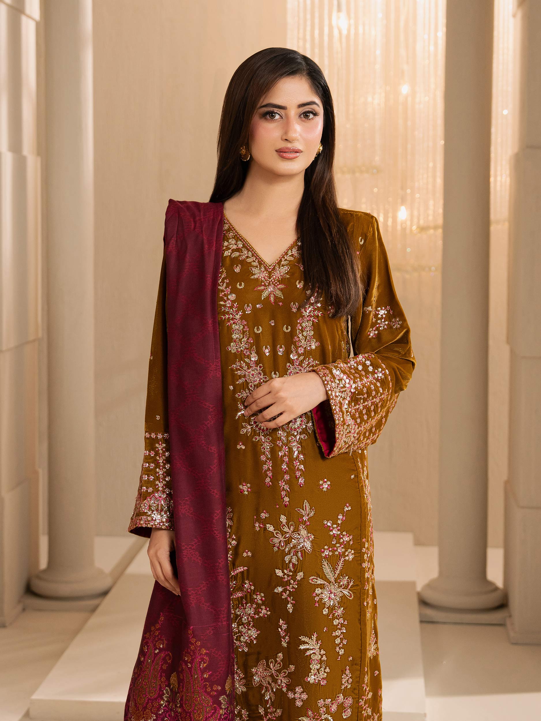 Limelight U3932SU-3PC-360 Winter Embroiderd Collection 2025 - Image 2