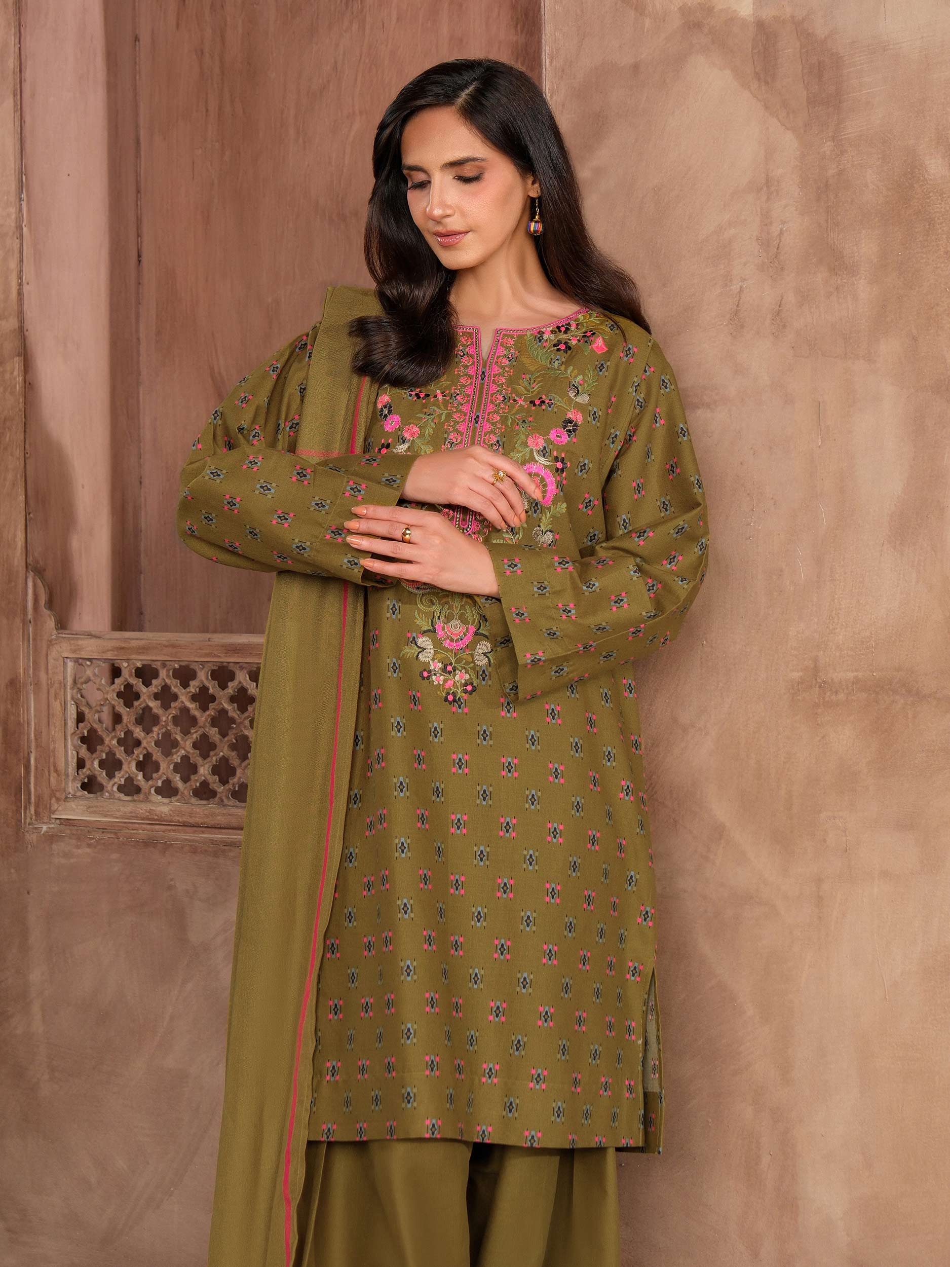 Limelight U3996SU-3PC-360 Winter Embroiderd Collection 2025 - Image 2
