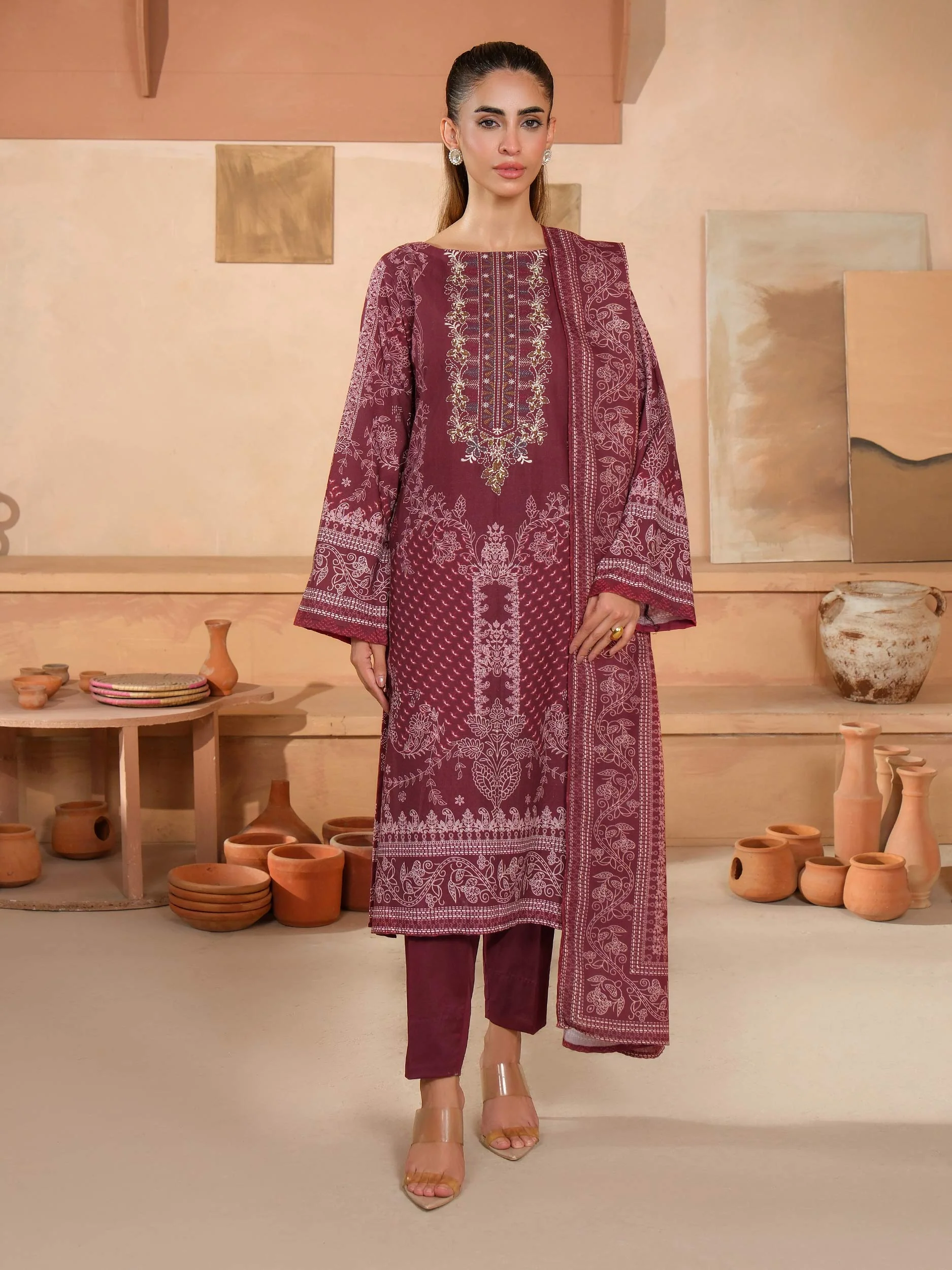 Limelight U4001SU-3PC-582 Winter Embroiderd Collection 2025
