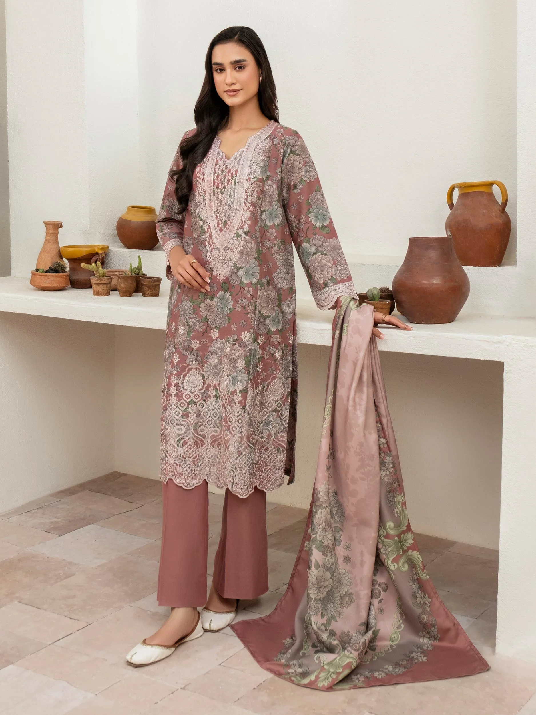 Limelight U4063SU-3PC-489 Winter Embroiderd Collection 2025 - Image 2