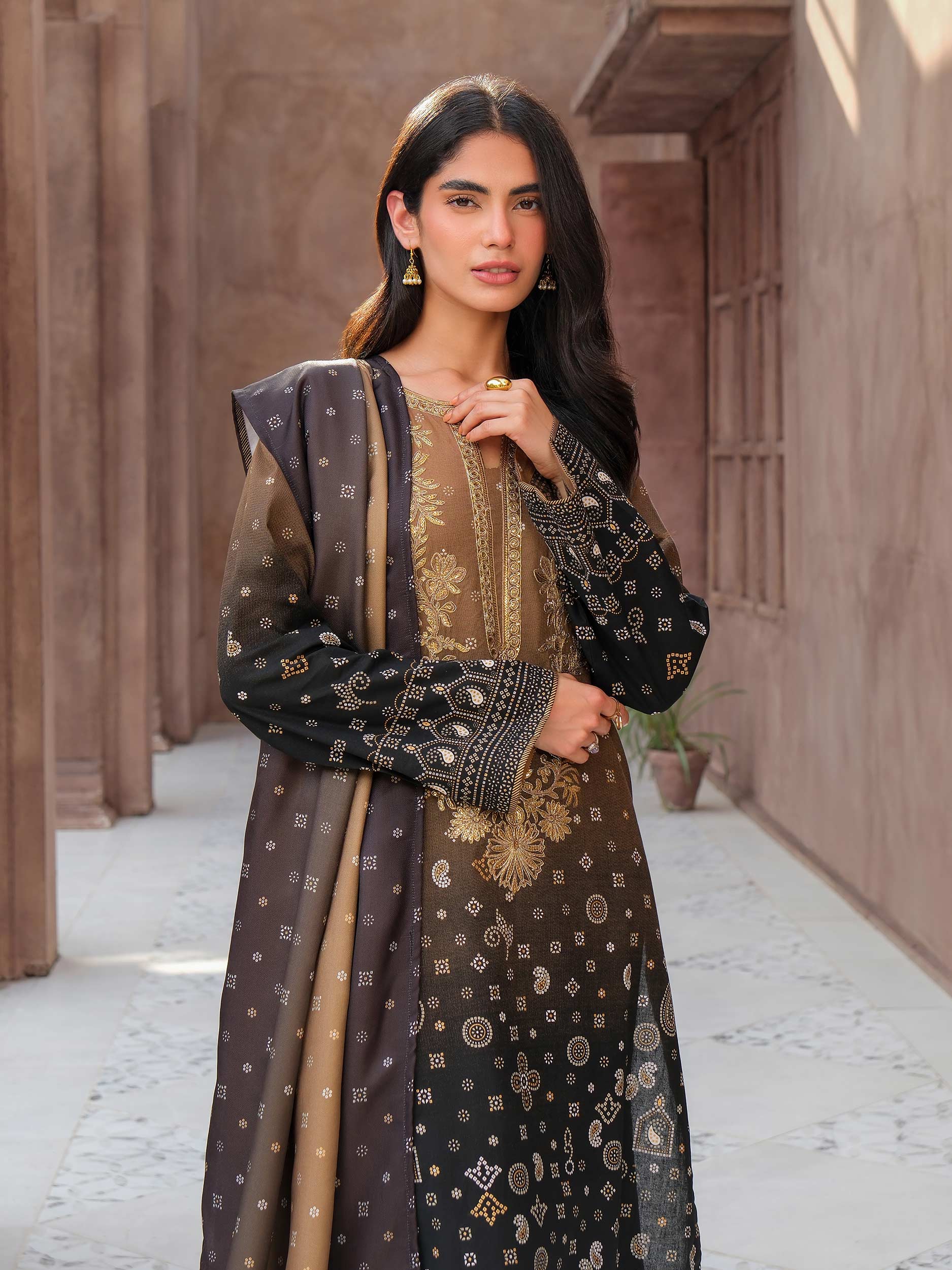 Limelight U4471SU-3PC-091 Winter Embroiderd Collection 2025 - Image 2